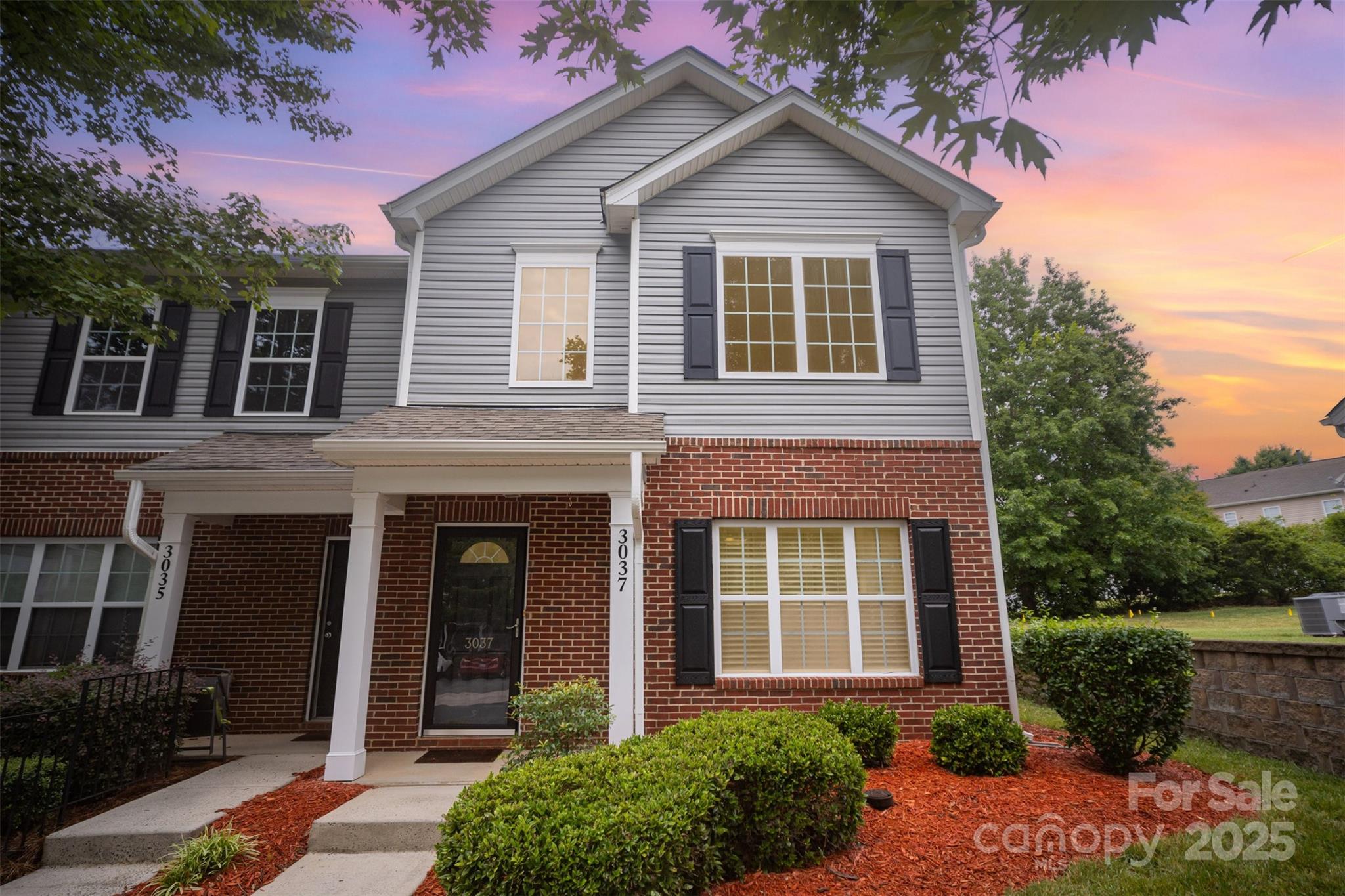 3037 Summerfield Ridge Lane Property Photo 1