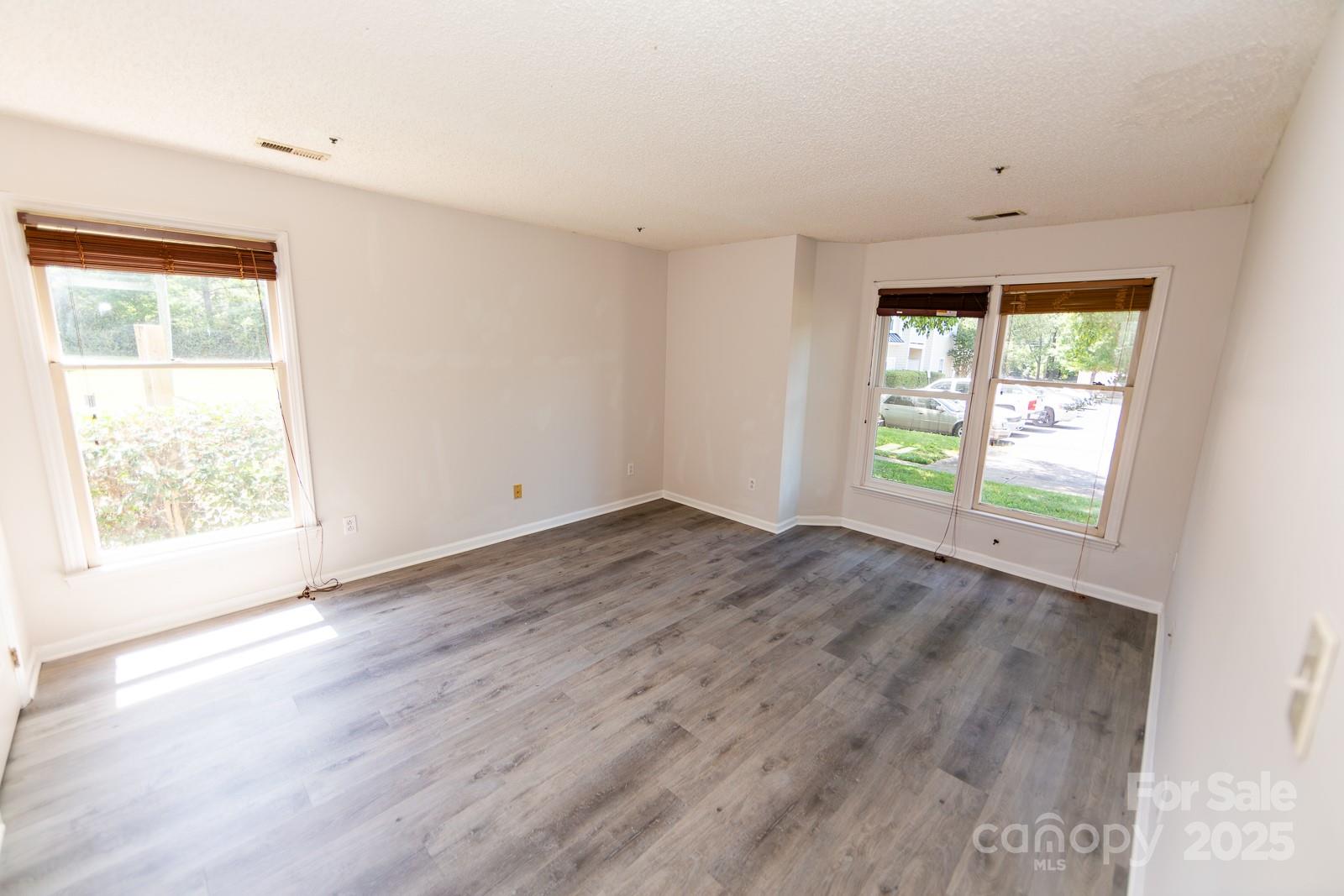 7330 Rose Terrace Court Property Photo 14