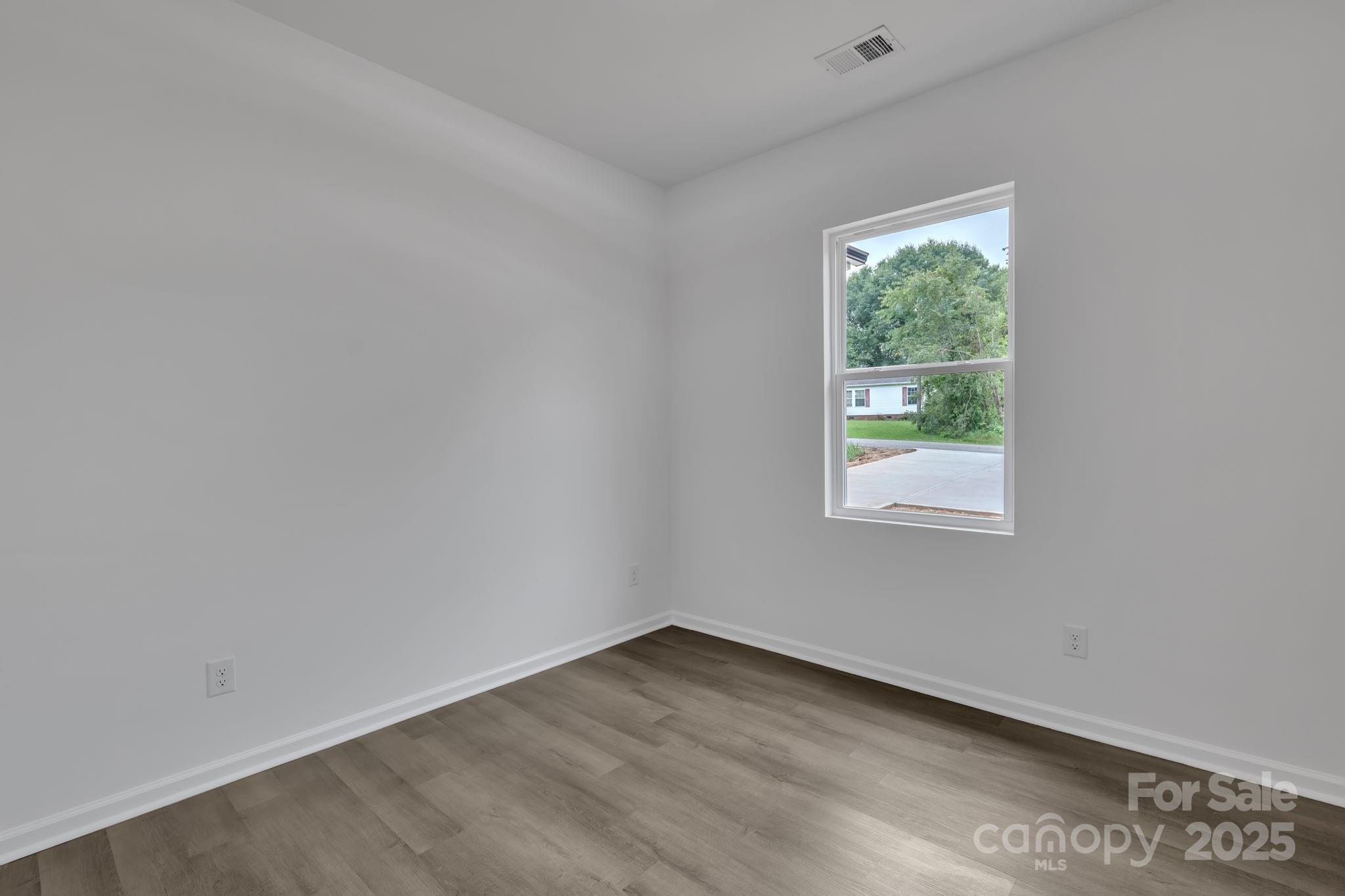 104 Highfield Court Property Photo 30