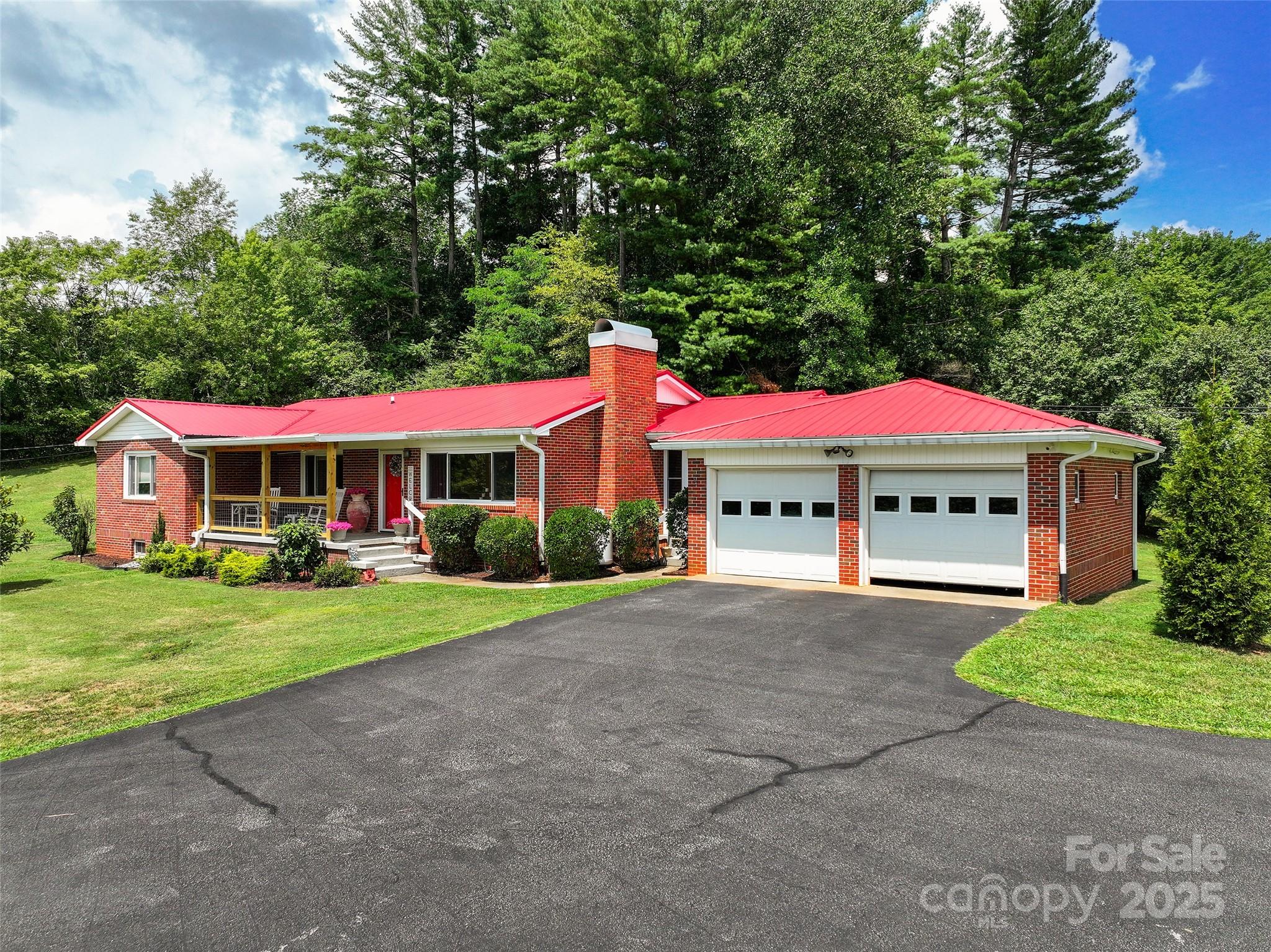 983 Lee Road