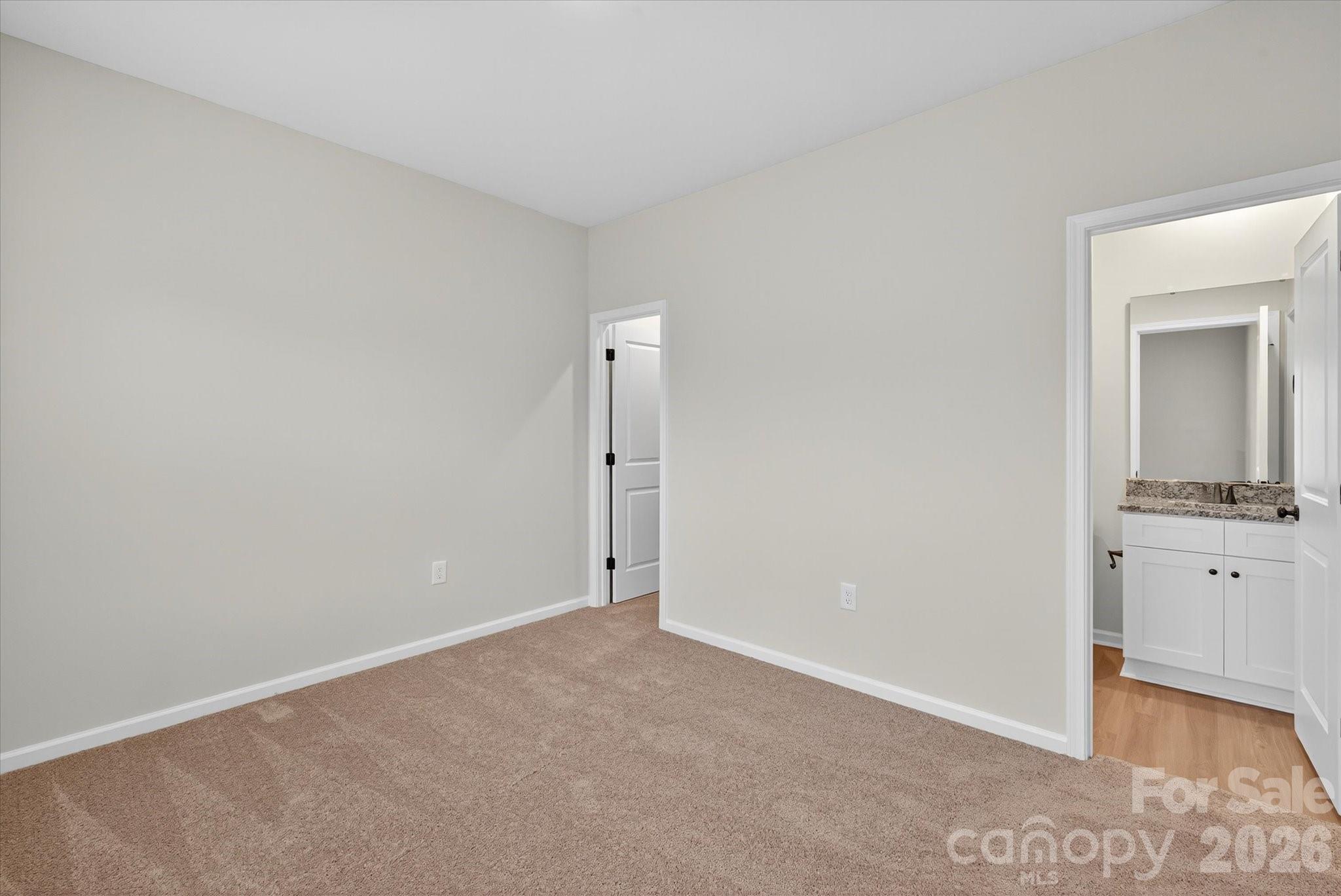 1318 Principal Featherstone Avenue Property Photo 5