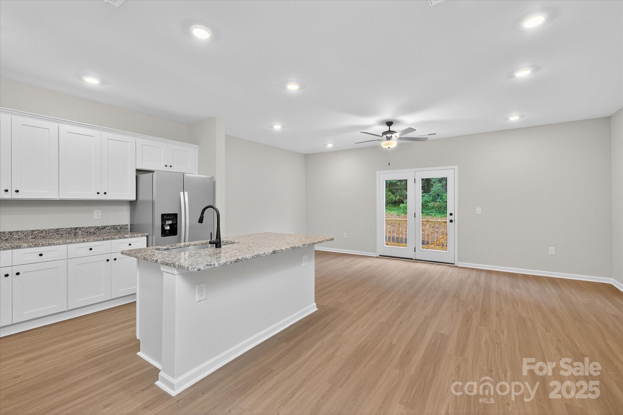 1318 Principal Featherstone Avenue Property Photo 9