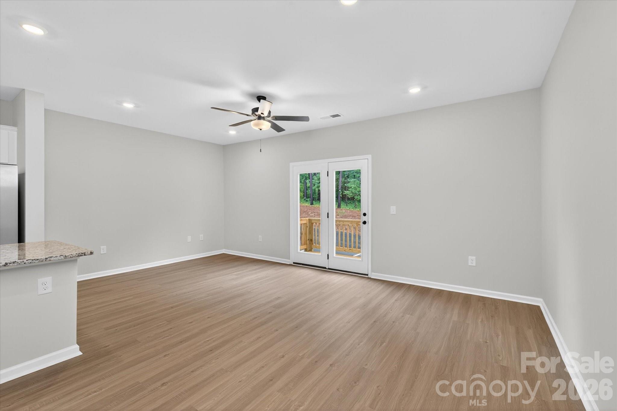 1318 Principal Featherstone Avenue Property Photo 15