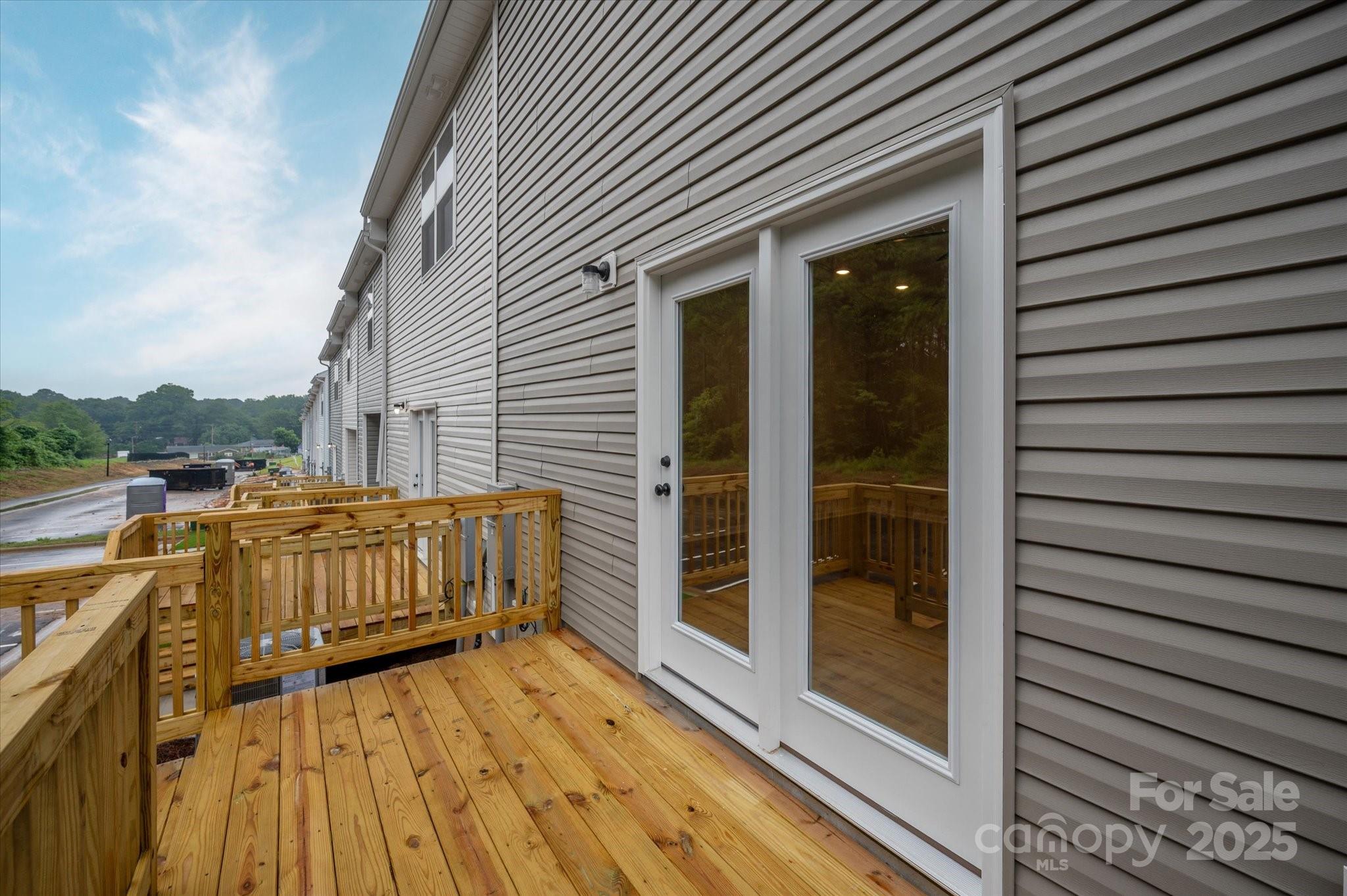 1318 Principal Featherstone Avenue Property Photo 29