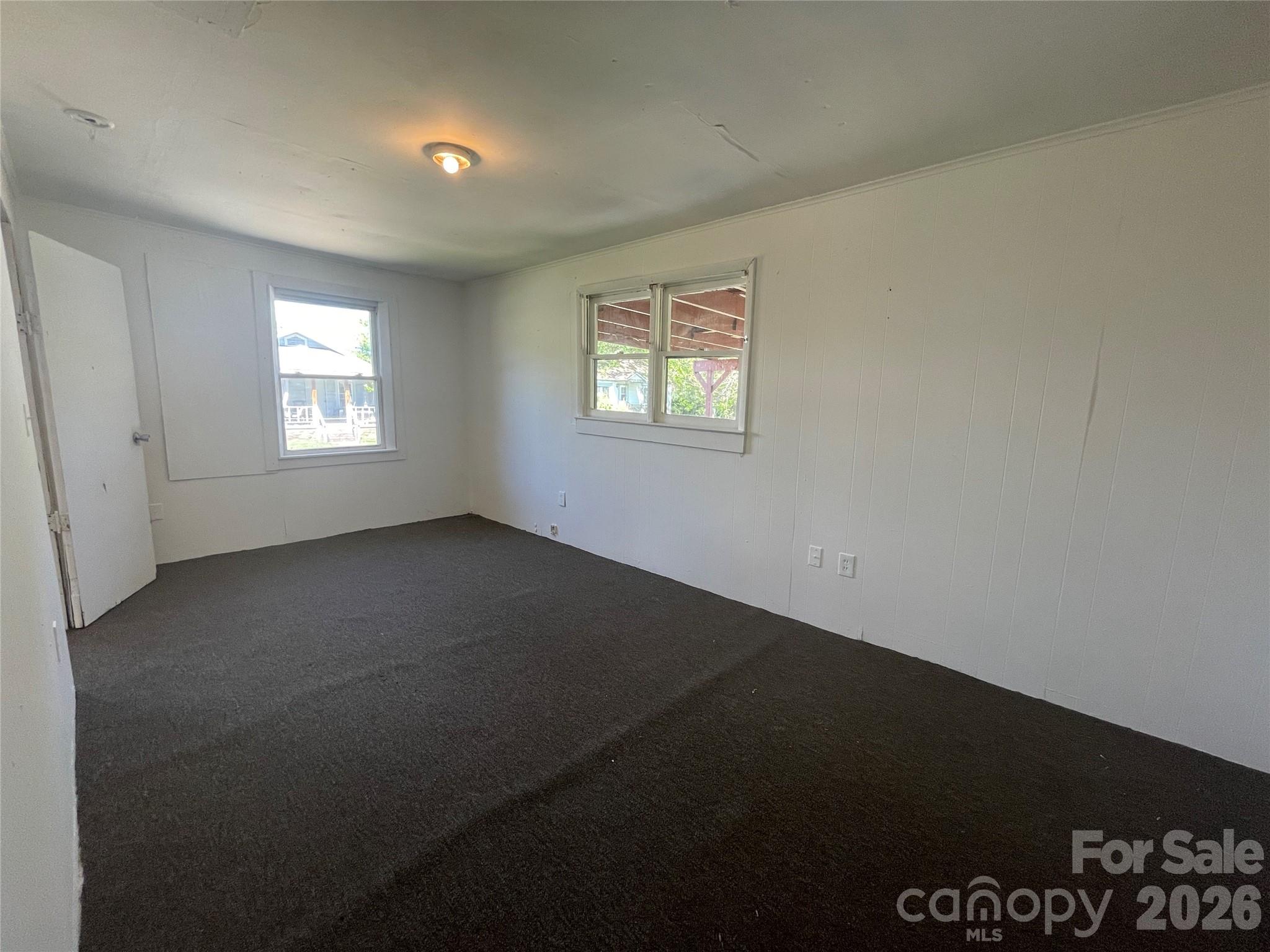 51 Robinson Street Property Photo 5