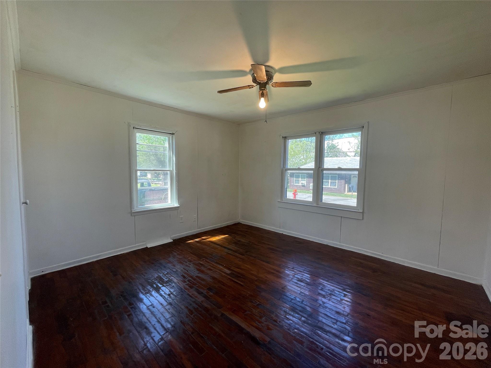51 Robinson Street Property Photo 21