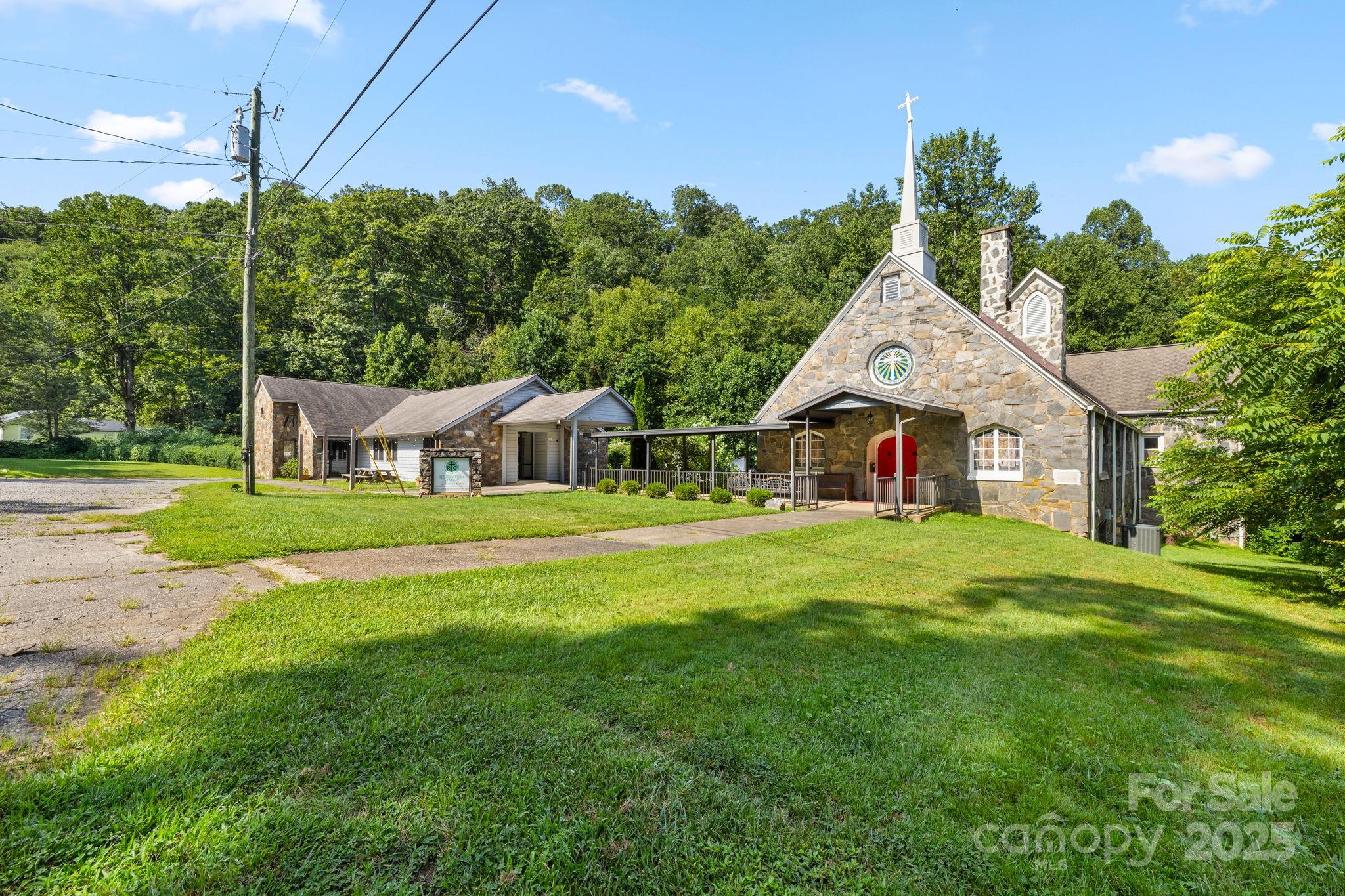 41 Tucker Road Property Photo