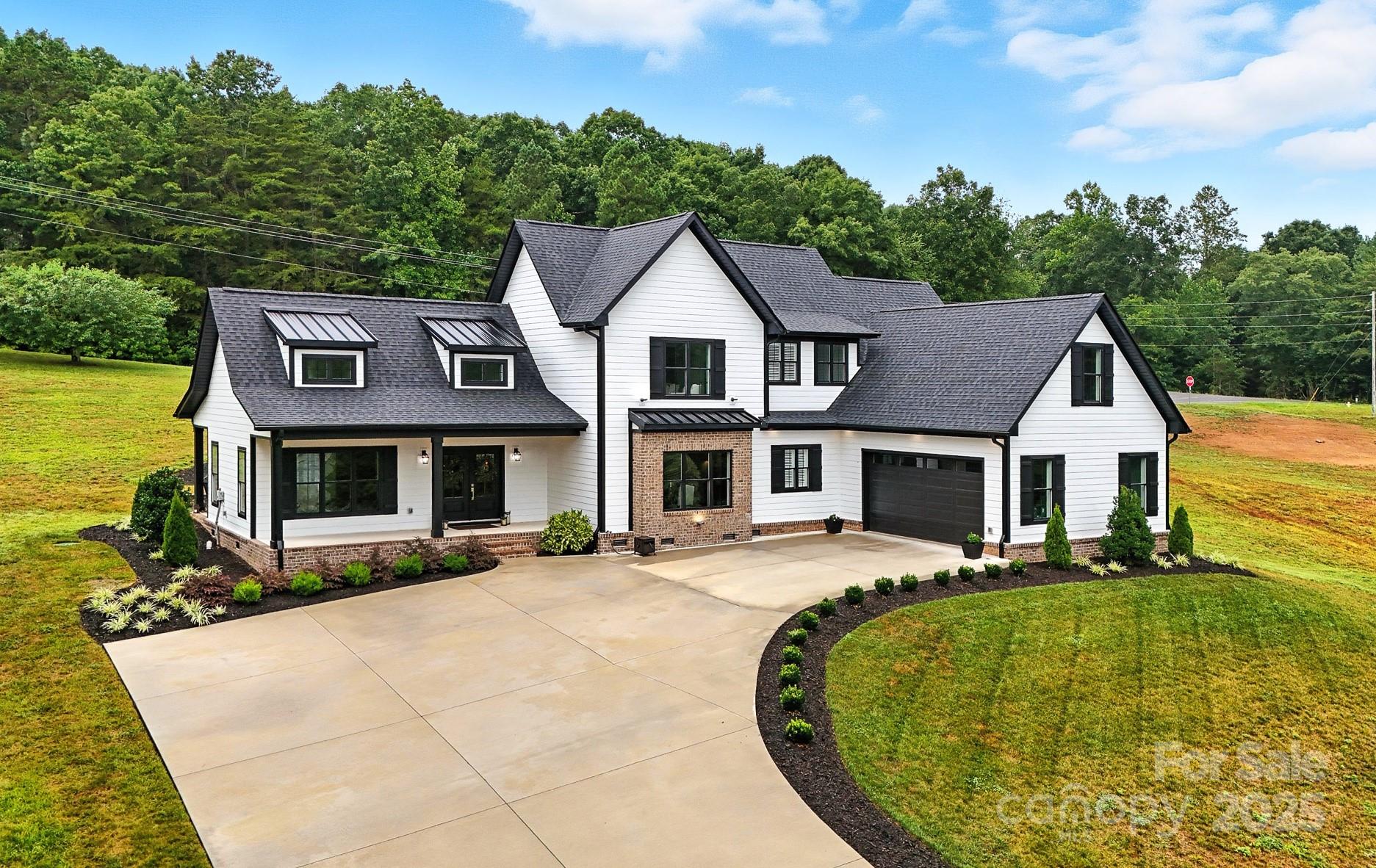 157 Franklin Lane Property Photo 1