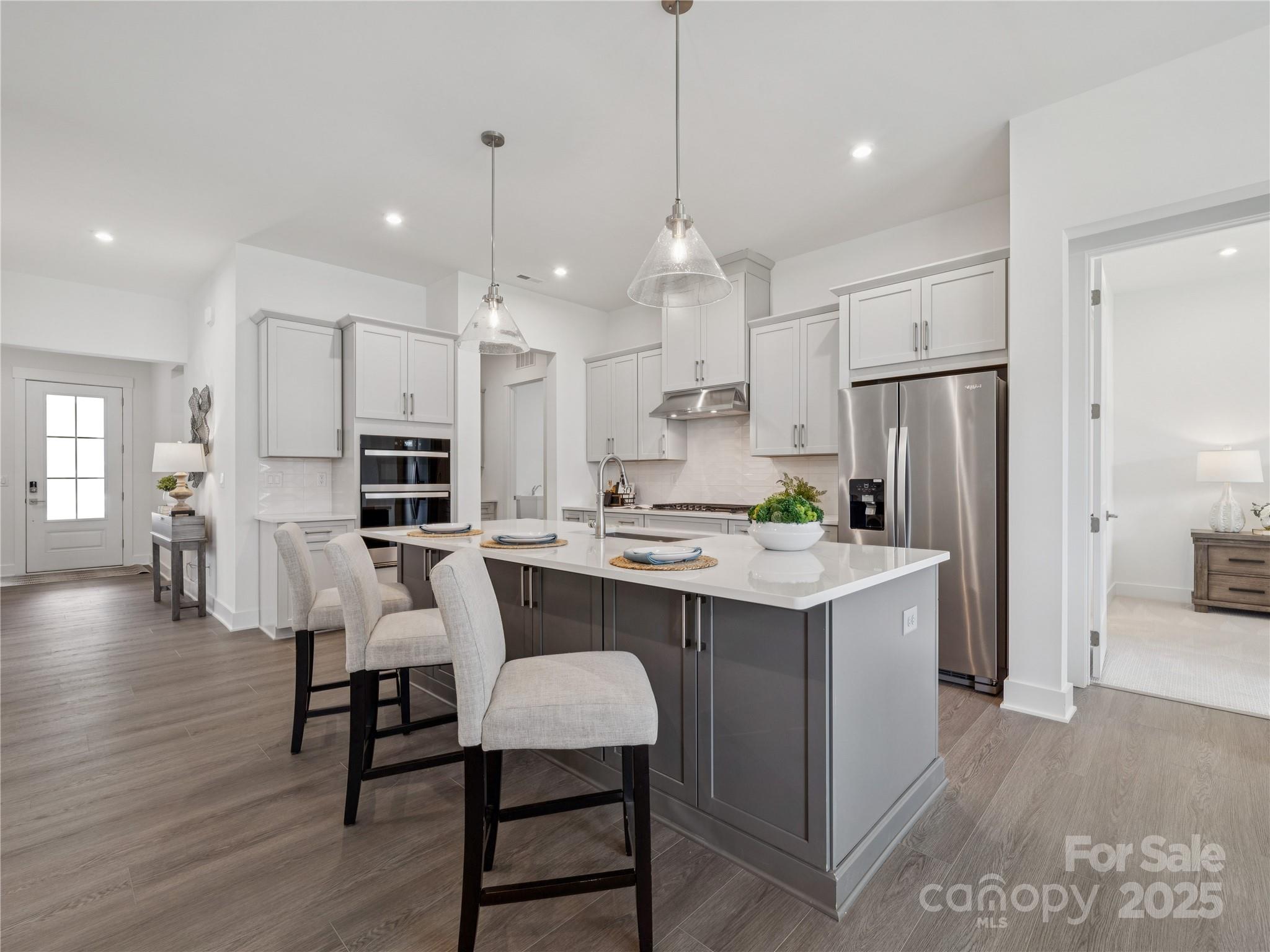 5343 Mint Harbor Way 305 Property Photo 3