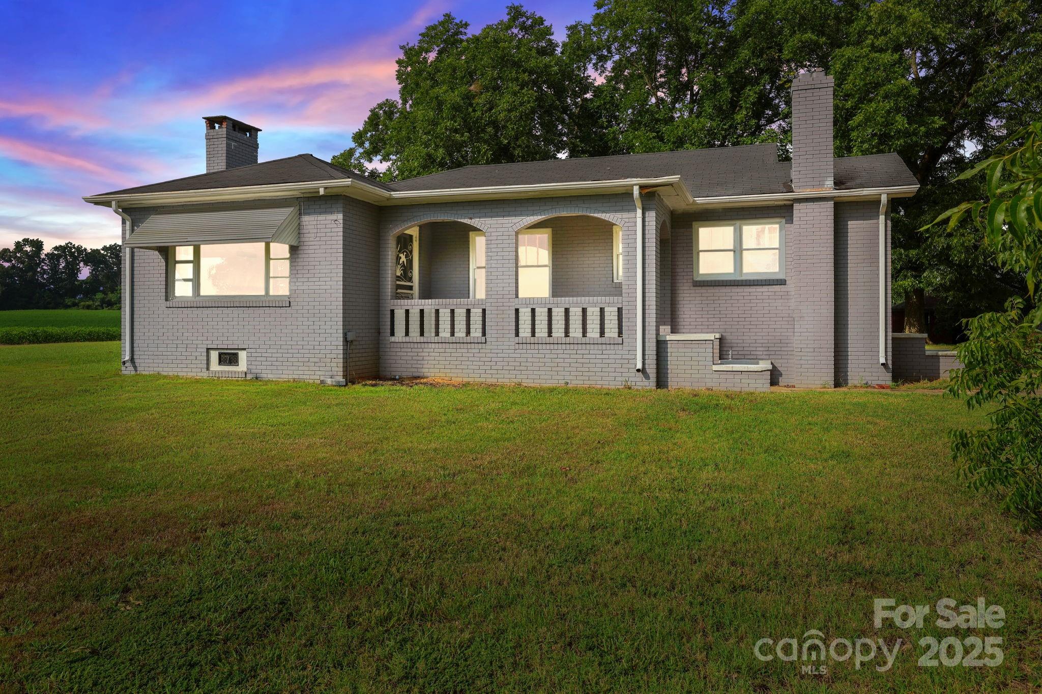 32312 Chapel Road Property Photo 1