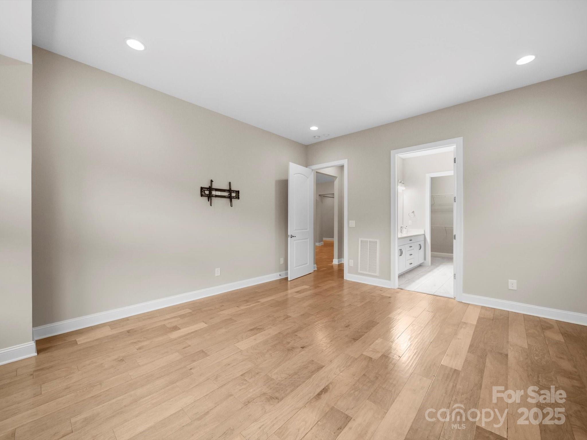 253 Stone Mountain Way Property Photo 11