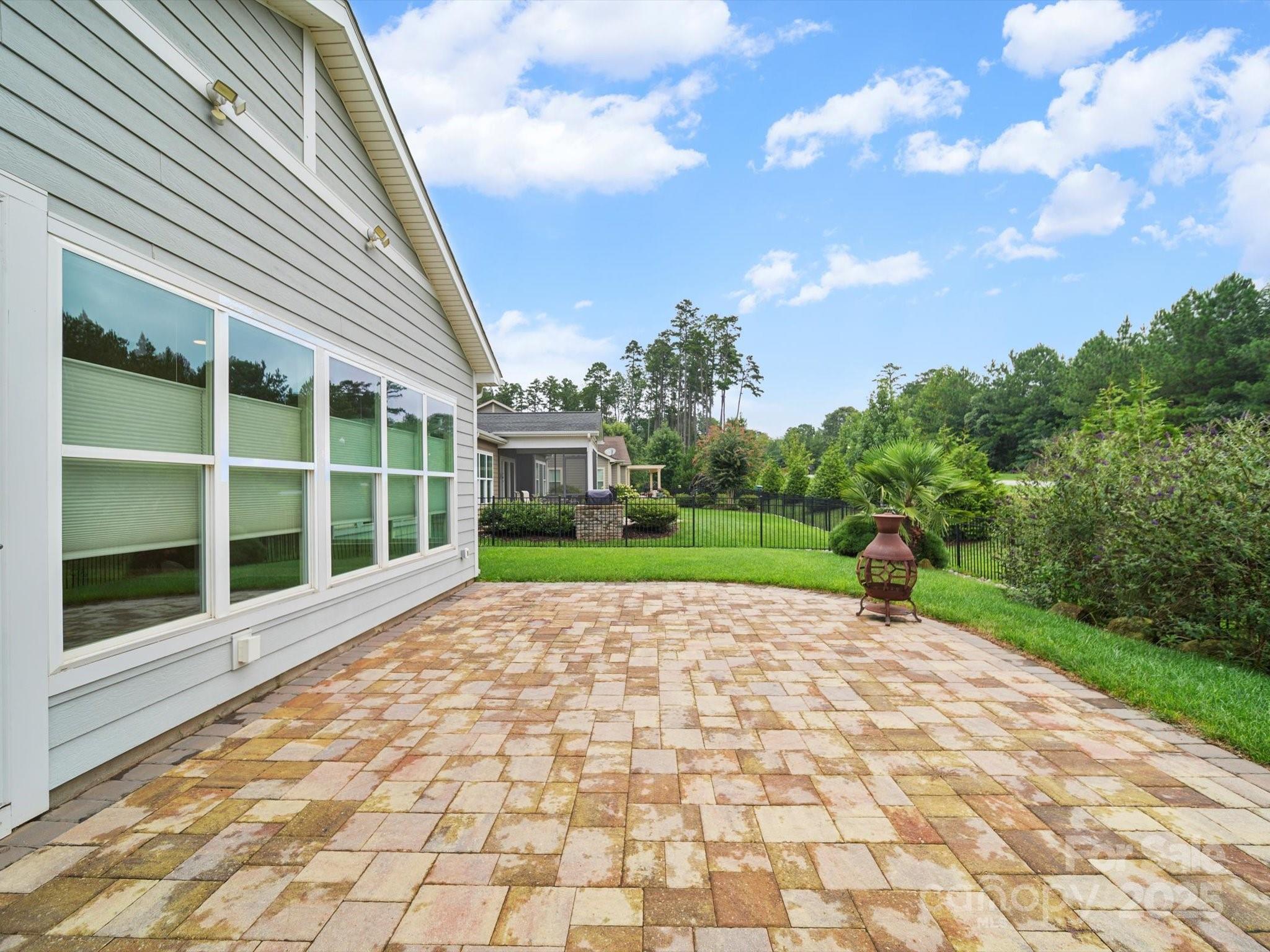 253 Stone Mountain Way Property Photo 37