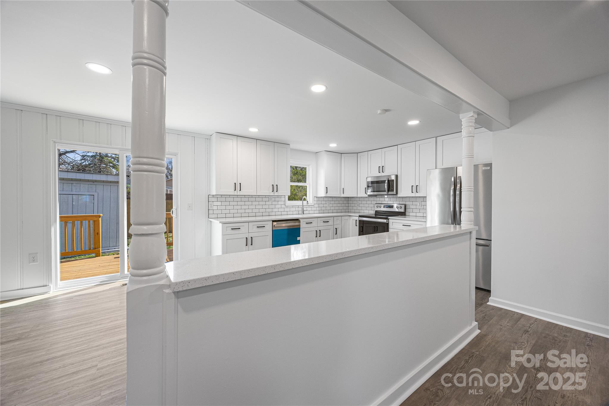 5015 Forestmont Drive Property Photo 12