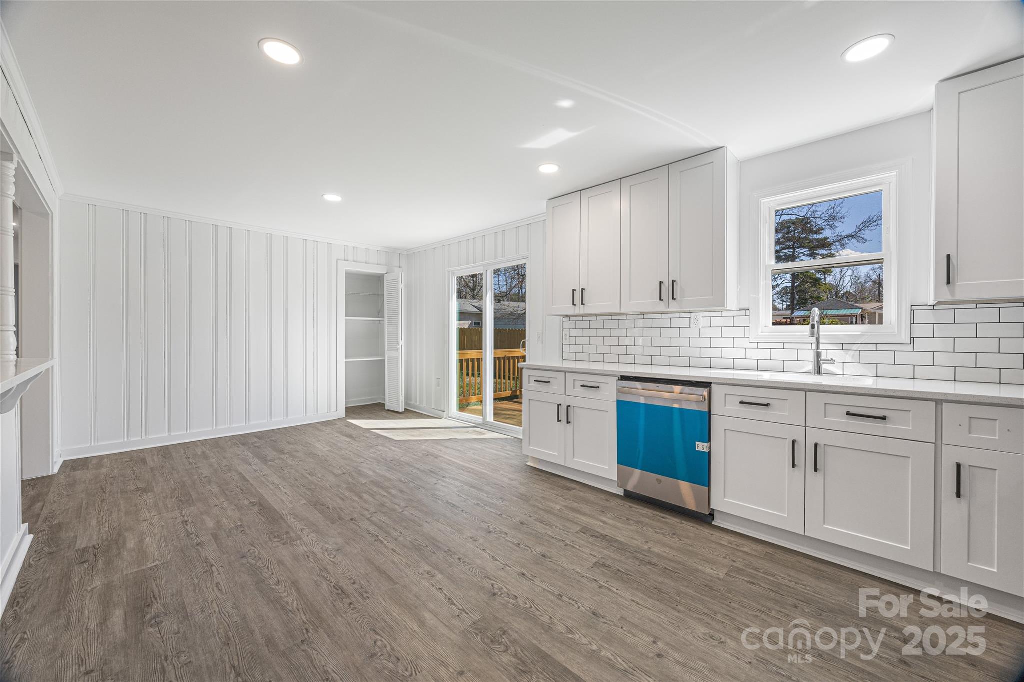 5015 Forestmont Drive Property Photo 15