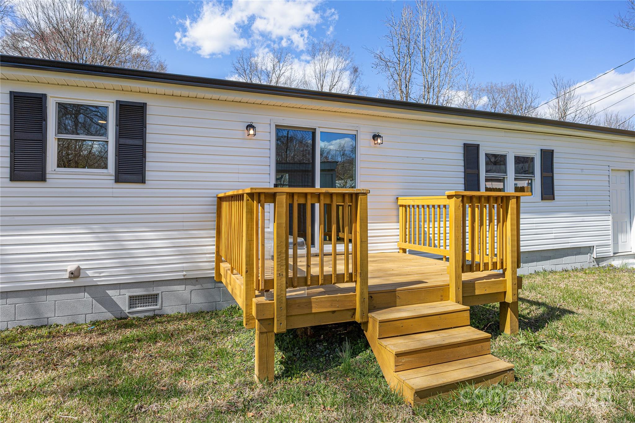 5015 Forestmont Drive Property Photo 42