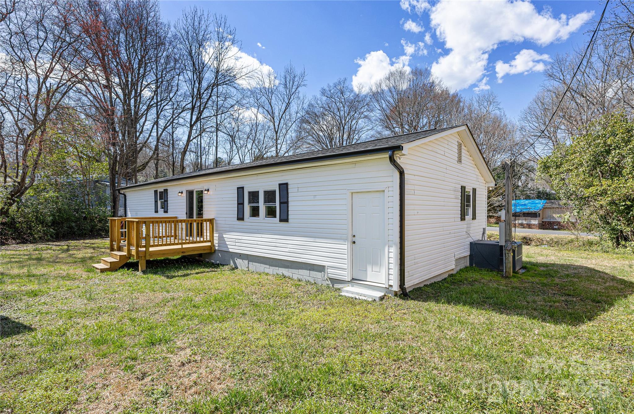 5015 Forestmont Drive Property Photo 43