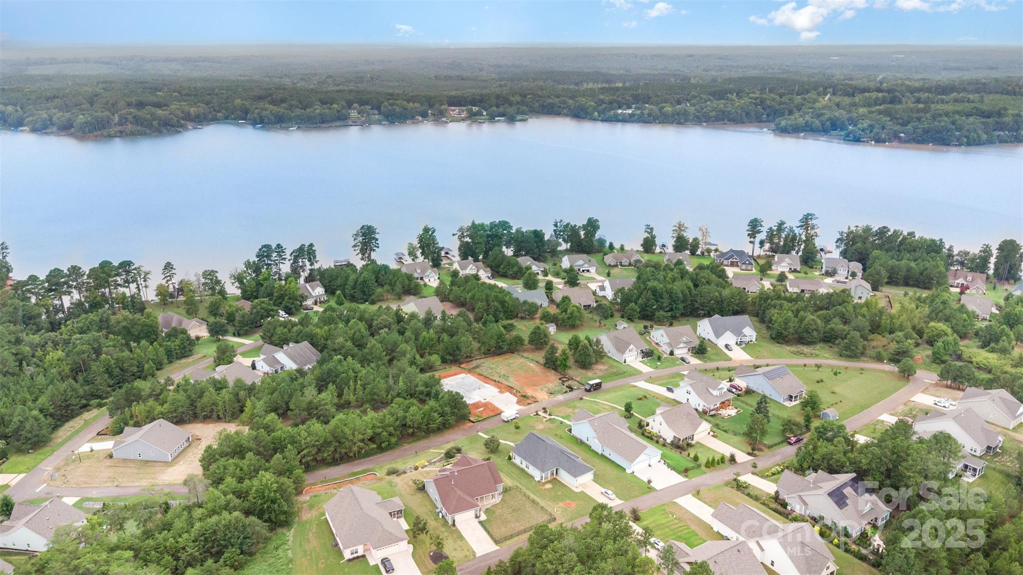 10336 Lakeshore Drive Property Photo 4