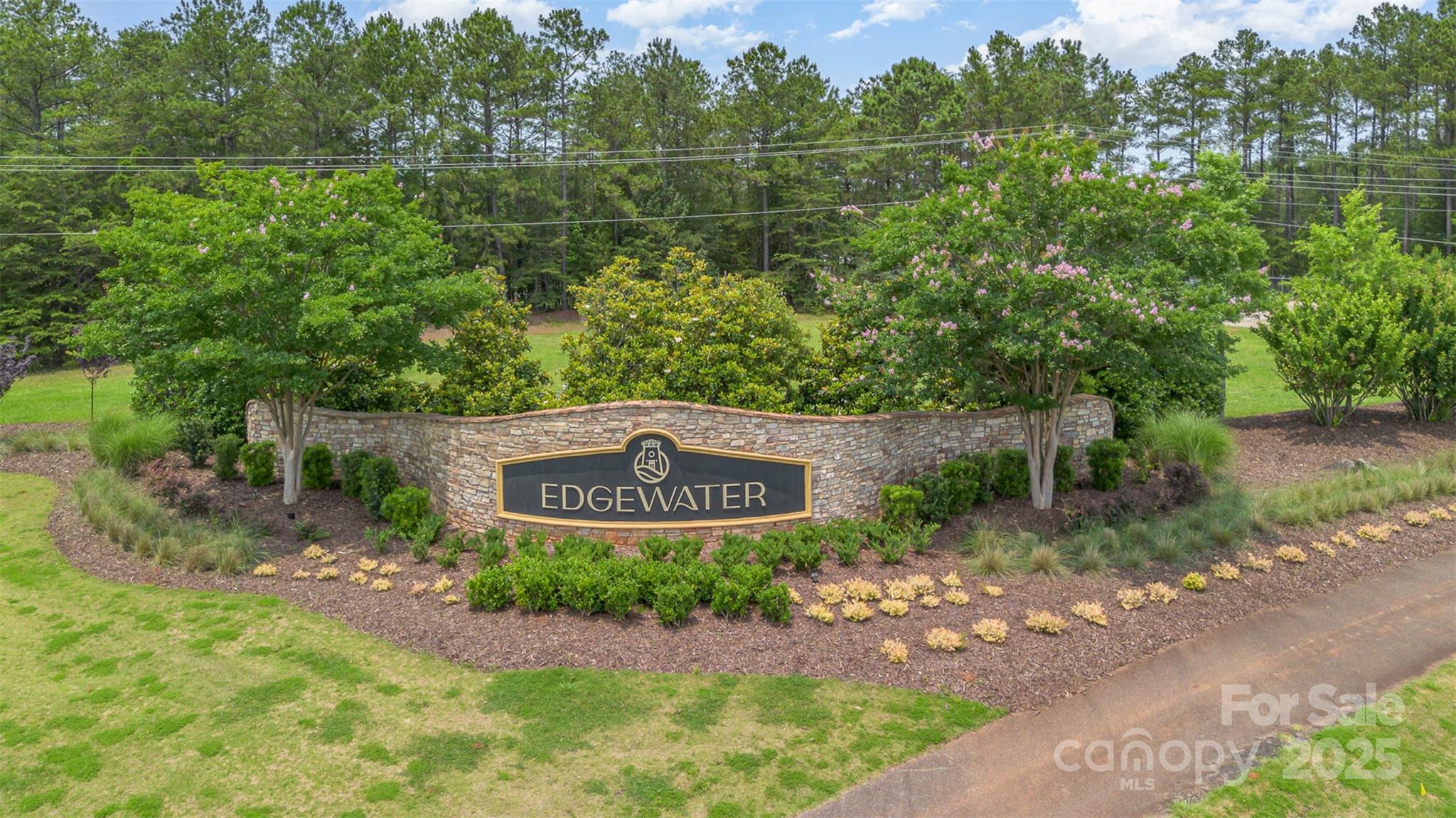 10336 Lakeshore Drive Property Photo 5