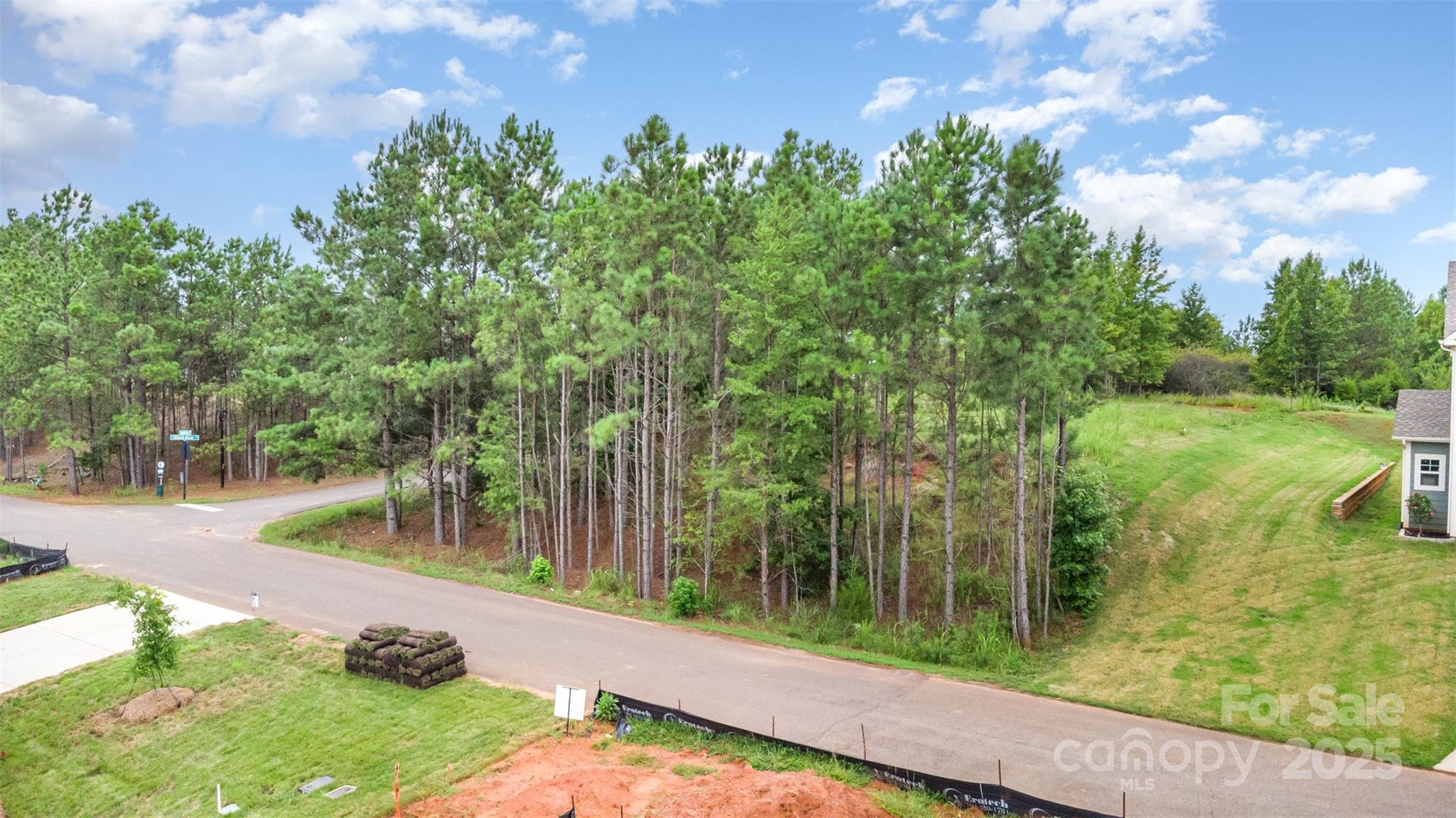 10336 Lakeshore Drive Property Photo 8