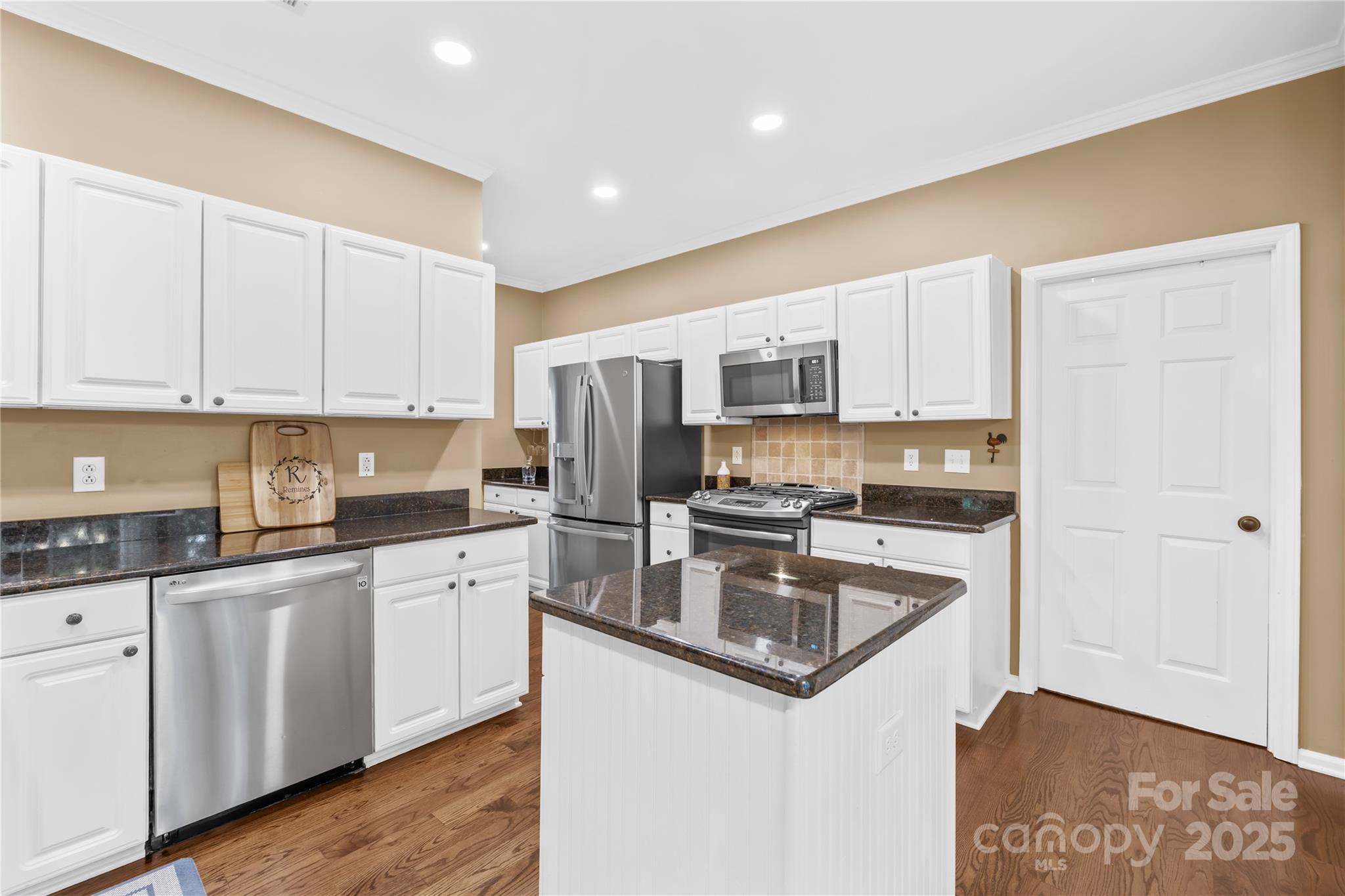 19739 Valiant Way Property Photo 20