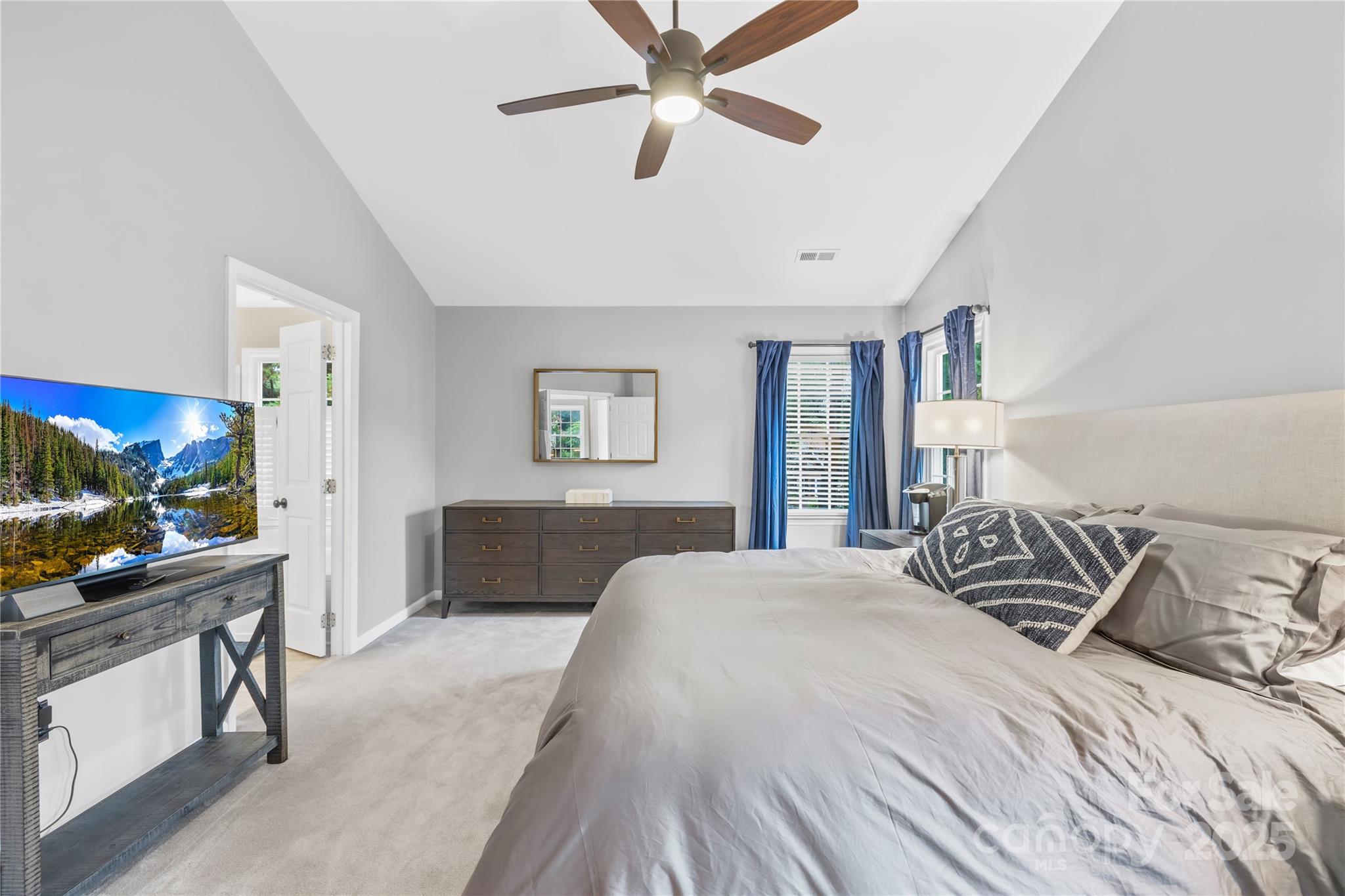 19739 Valiant Way Property Photo 23