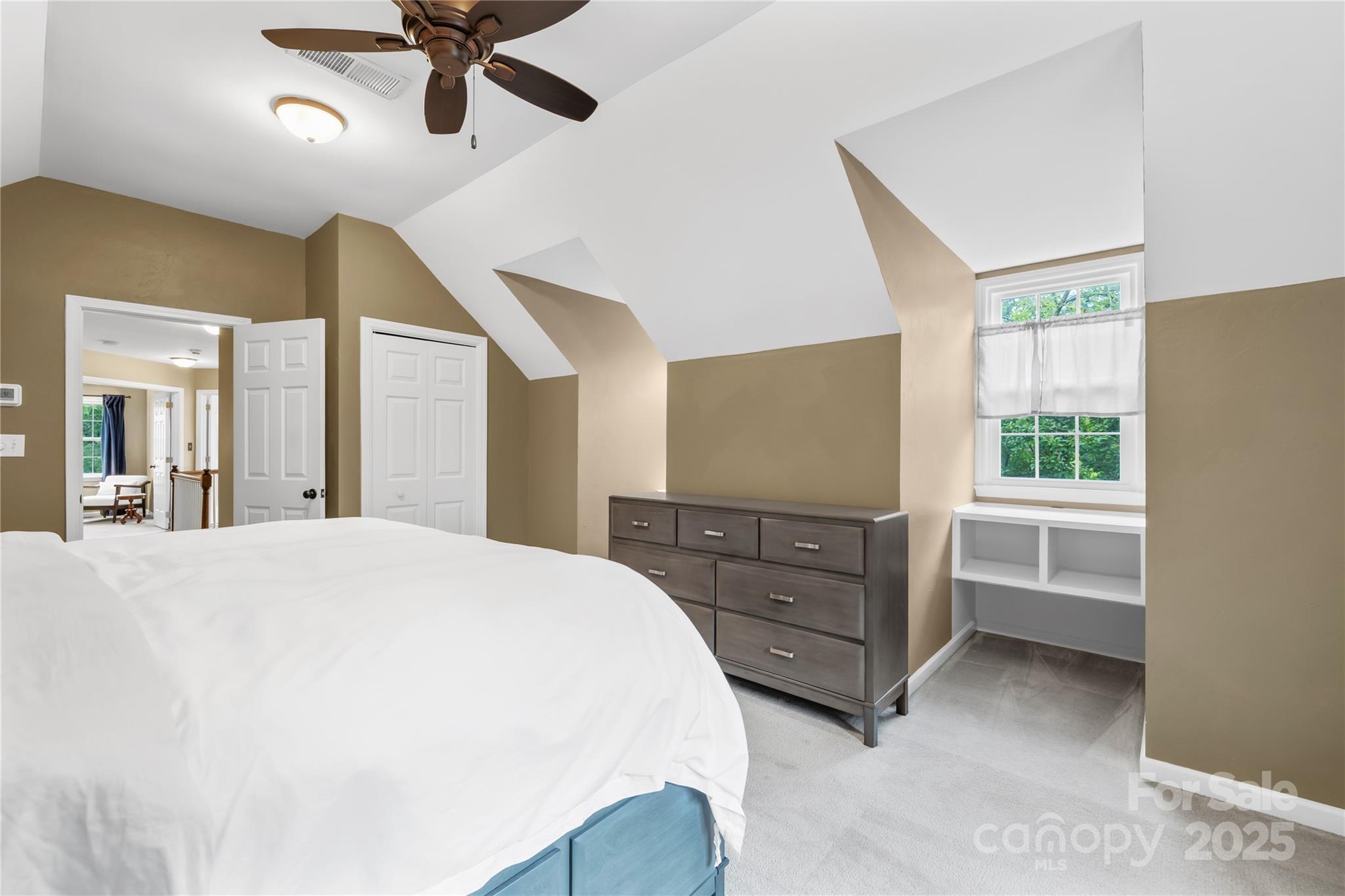 19739 Valiant Way Property Photo 28