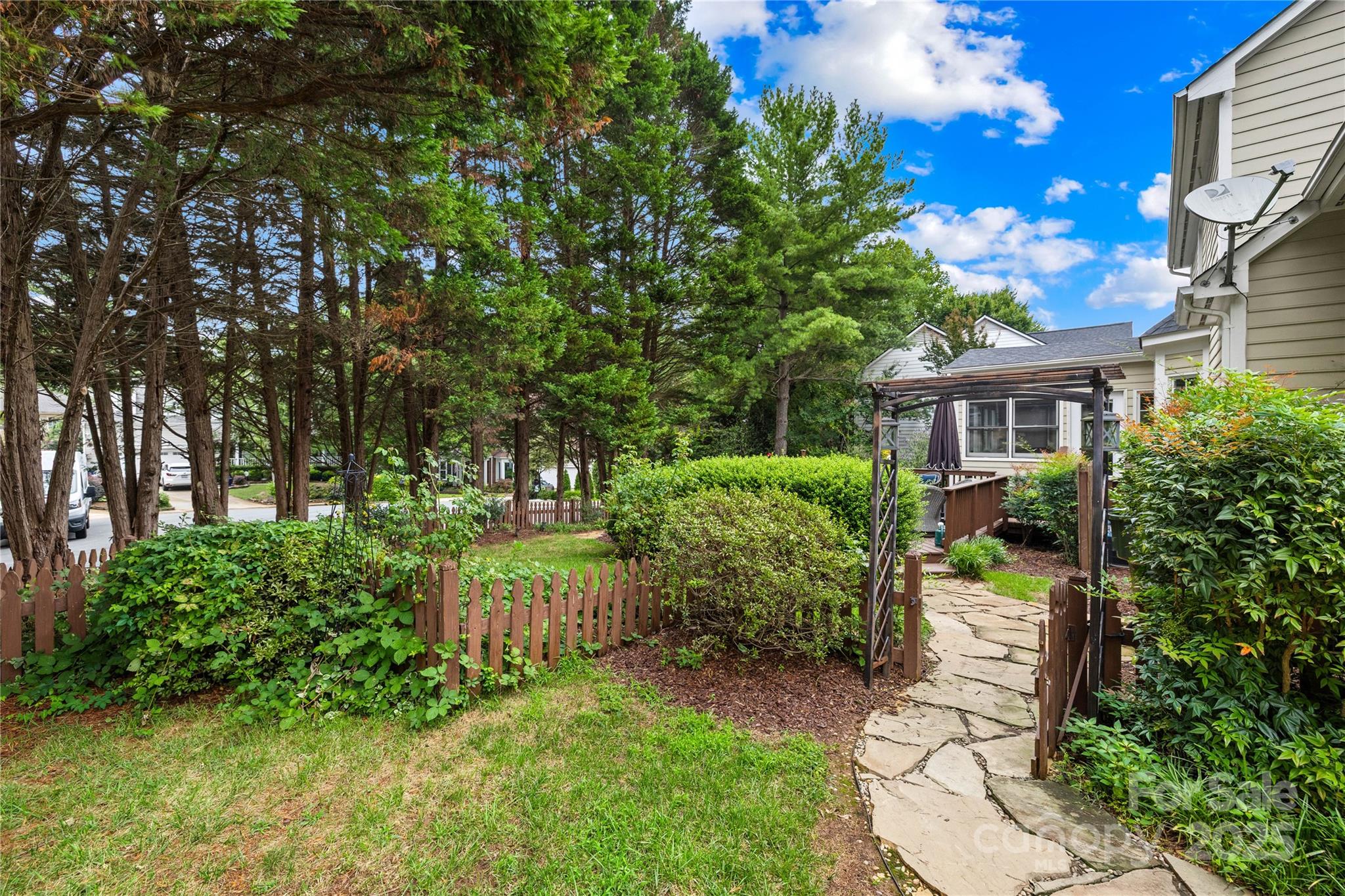 19739 Valiant Way Property Photo 36