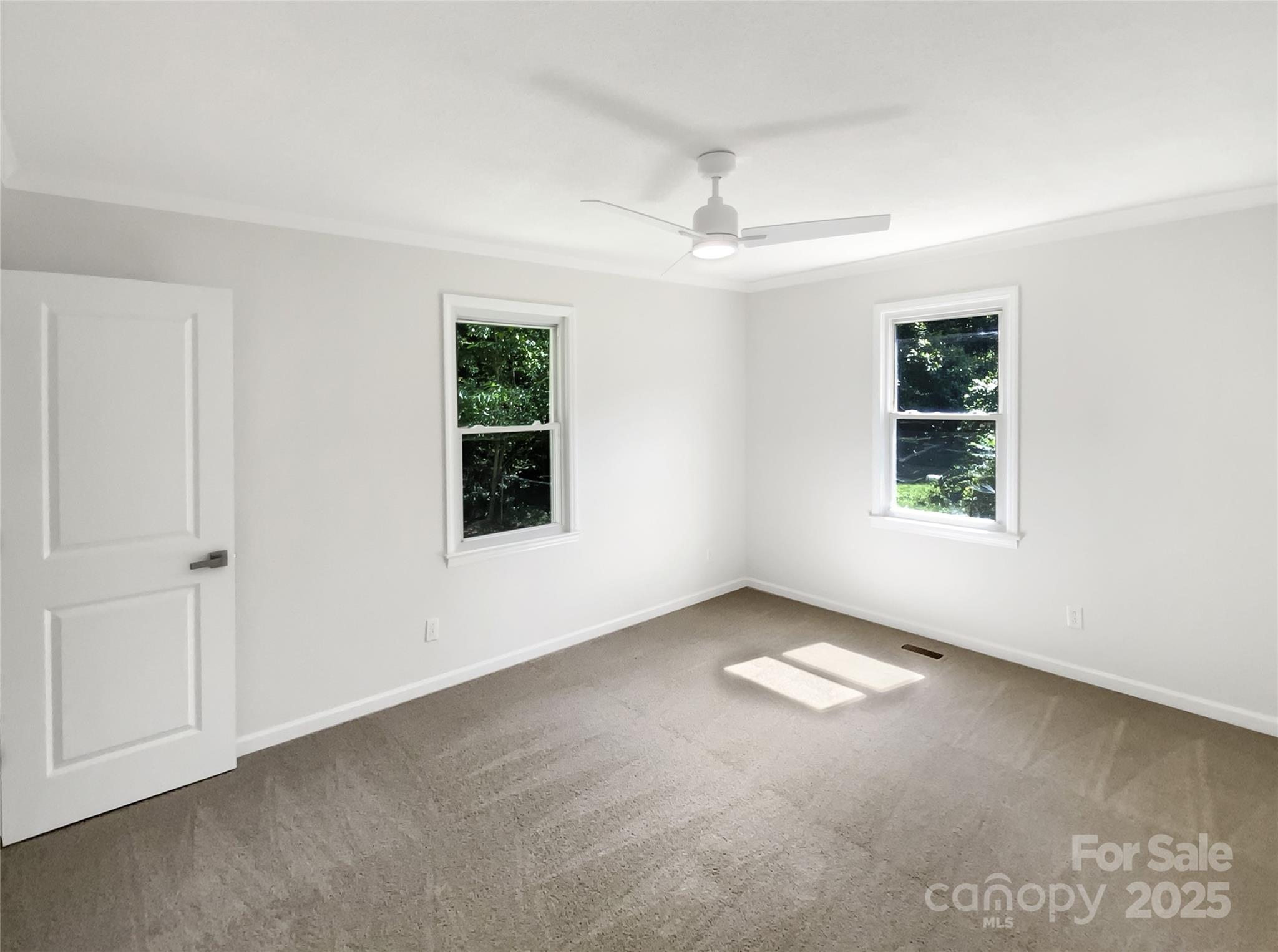 301 Briarcliff Drive Property Photo 11