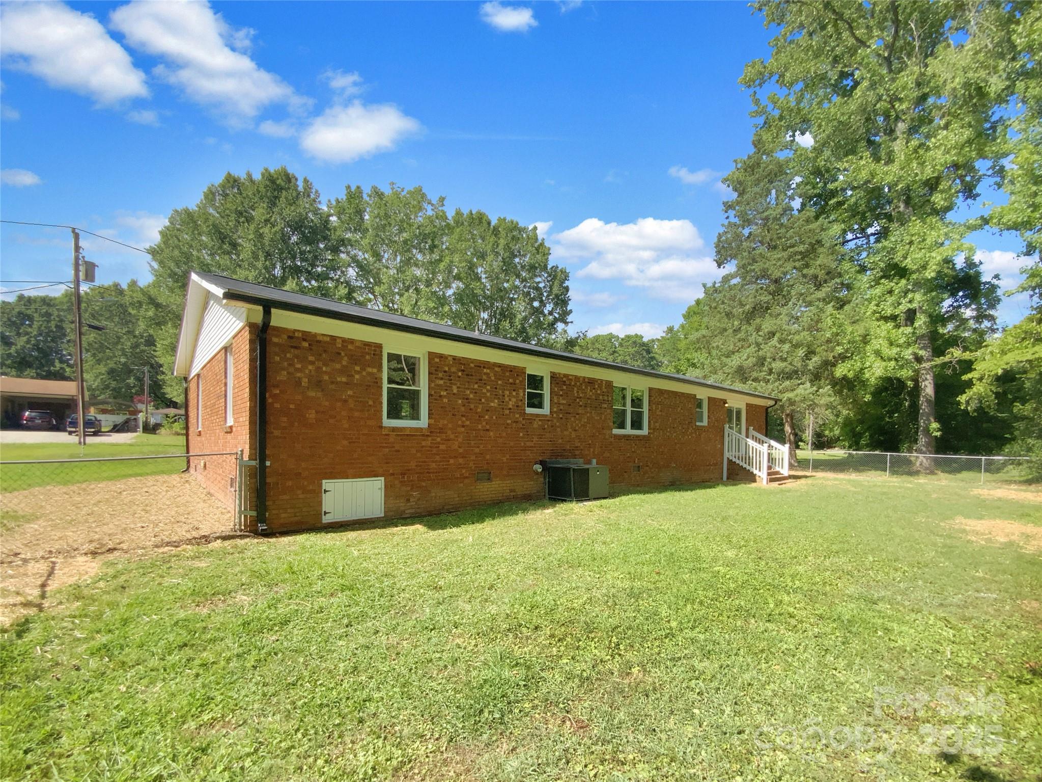 301 Briarcliff Drive Property Photo 19