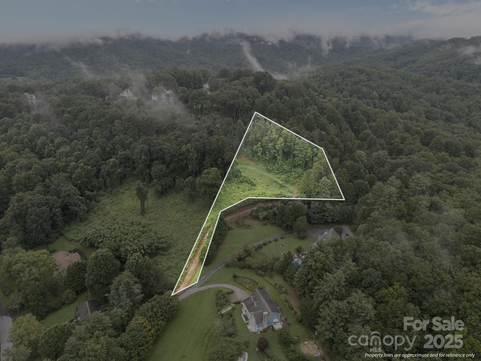 111 Stirling Lane Property Photo 3