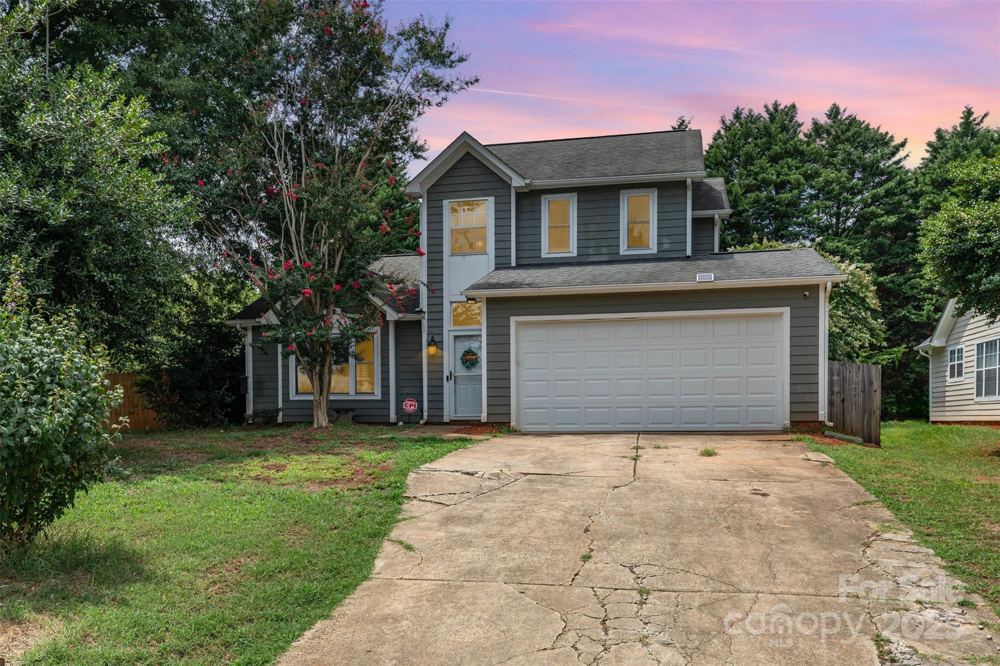 9101 Merlot Lane Property Photo 2