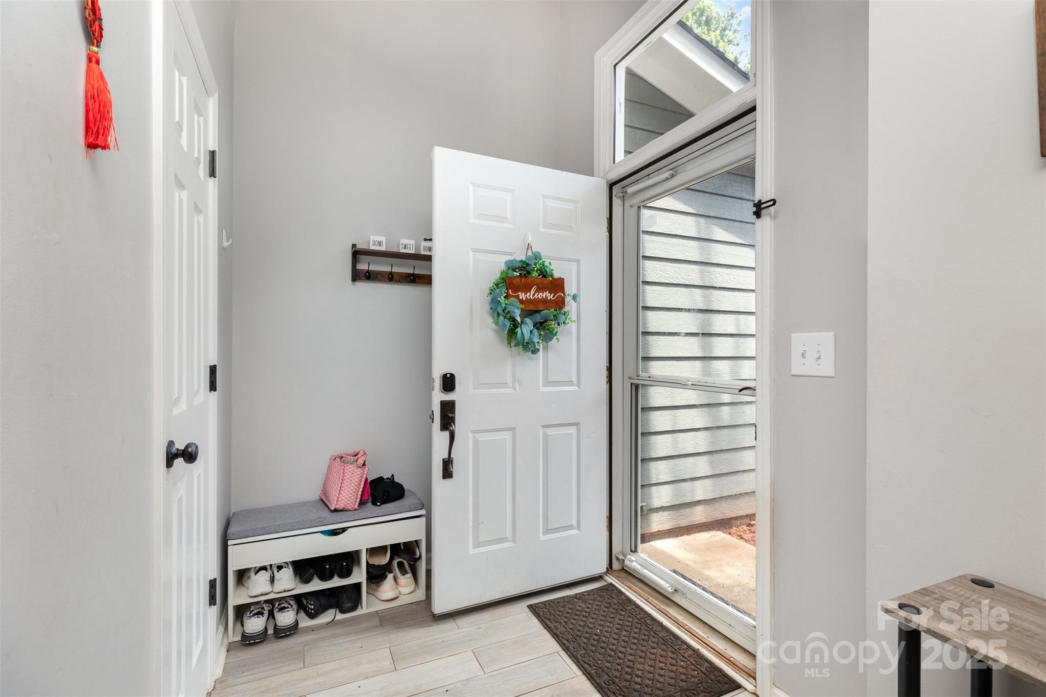 9101 Merlot Lane Property Photo 3