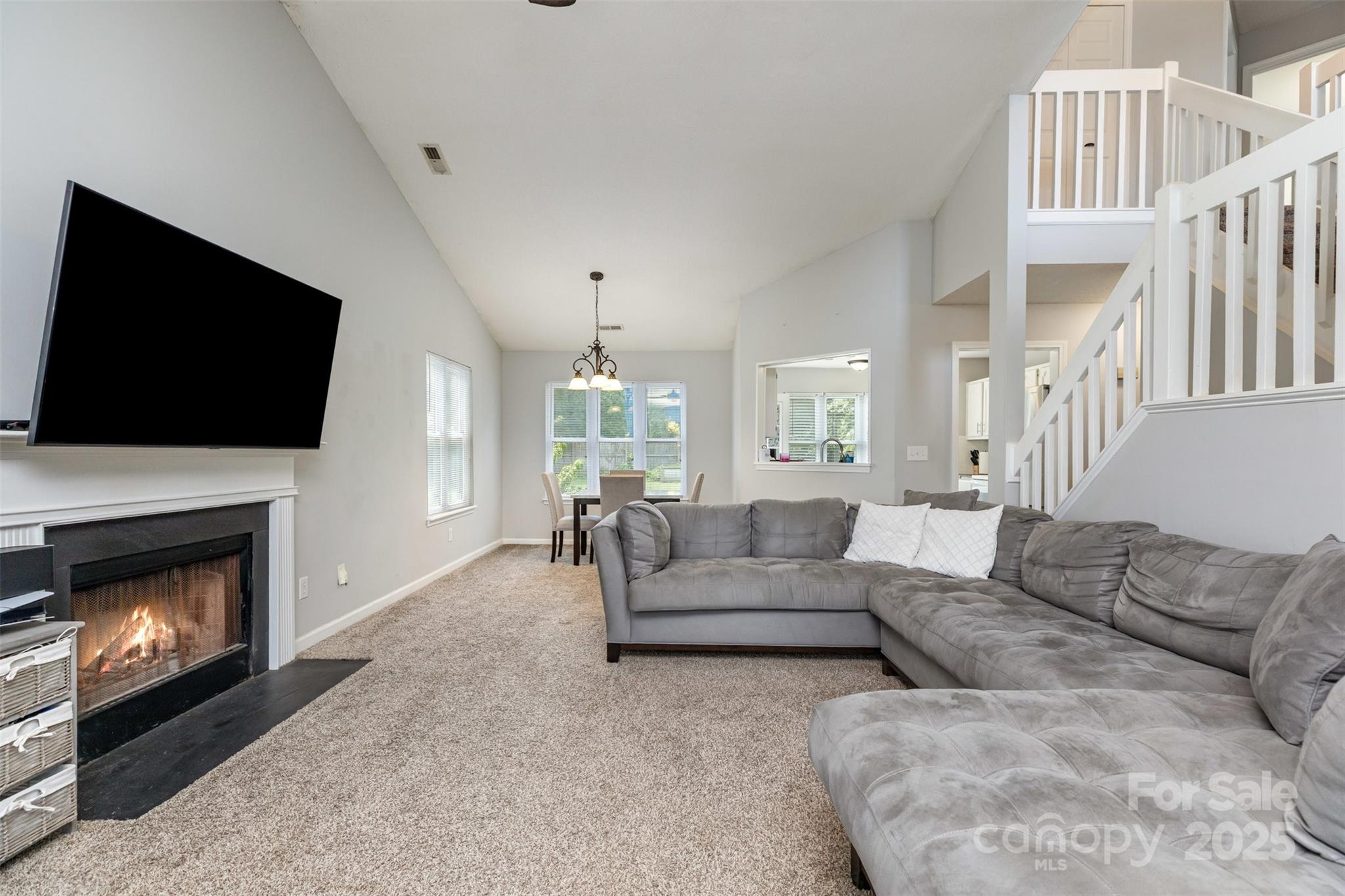 9101 Merlot Lane Property Photo 7