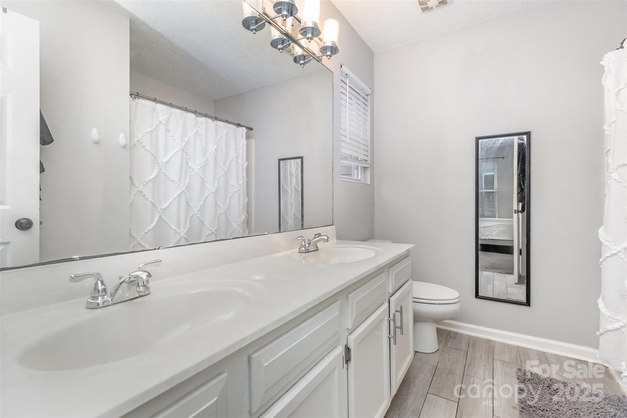 9101 Merlot Lane Property Photo 17