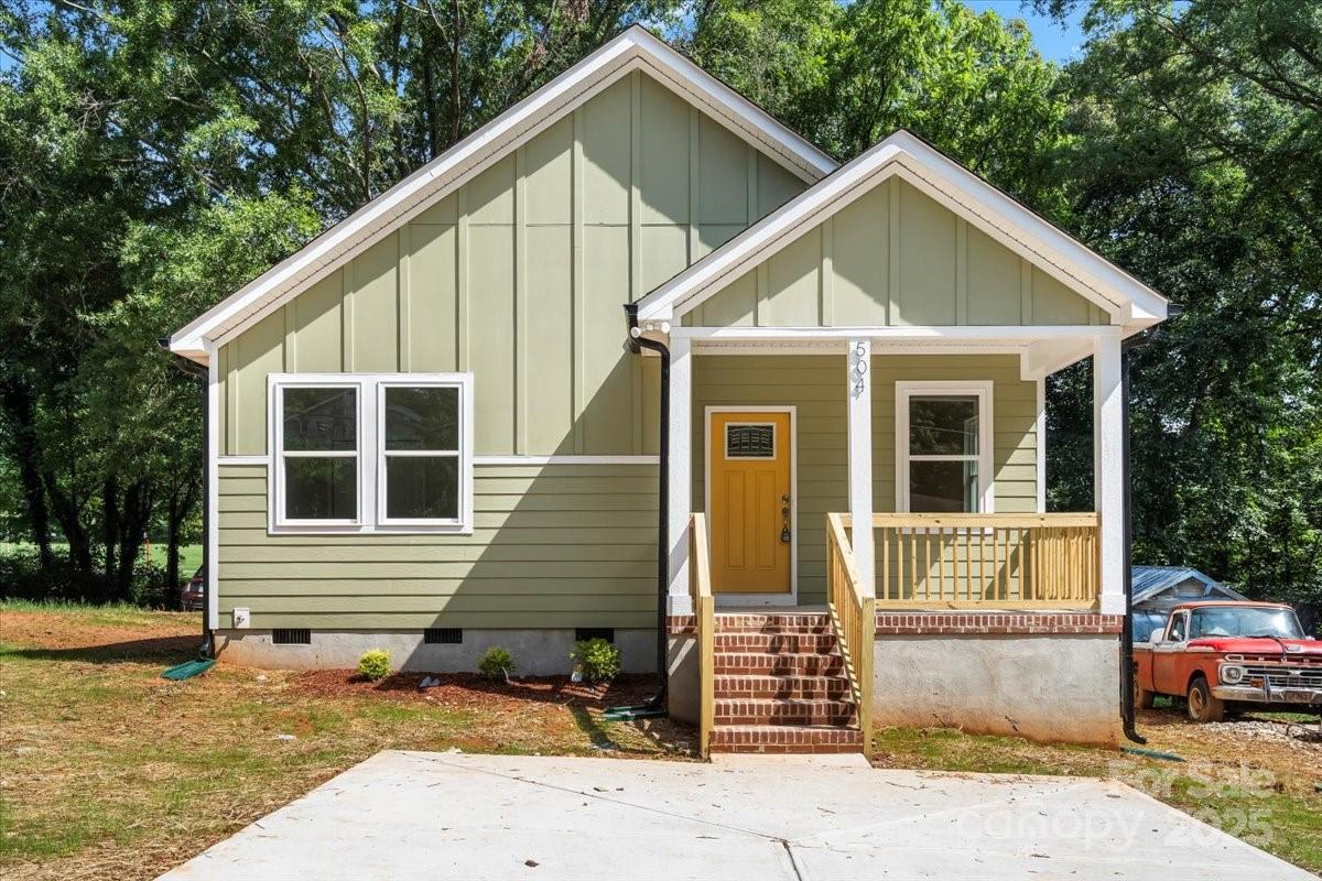 504 Fayetteville Avenue Property Photo 2