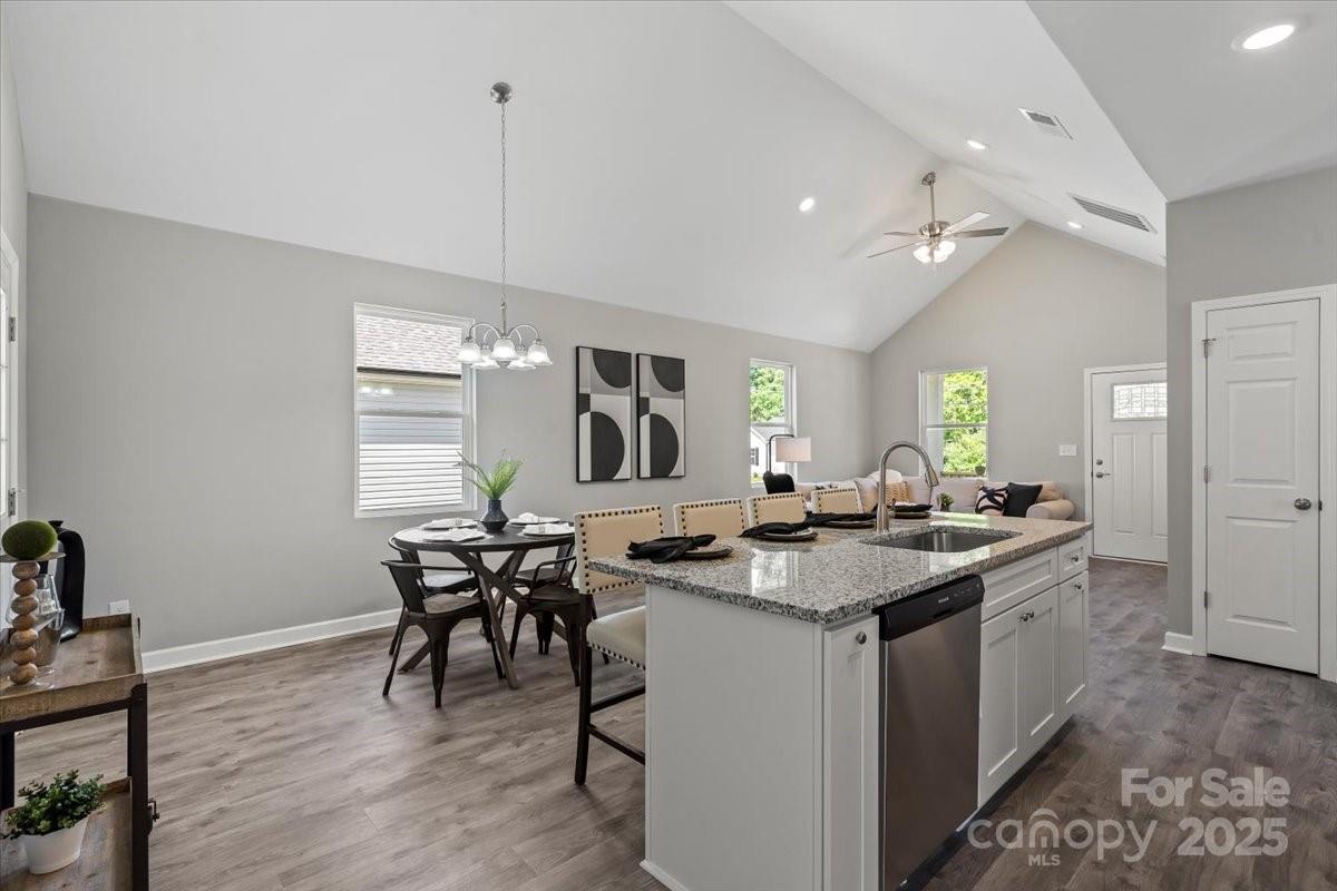 504 Fayetteville Avenue Property Photo 14