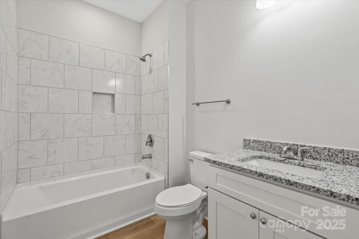 504 Fayetteville Avenue Property Photo 27