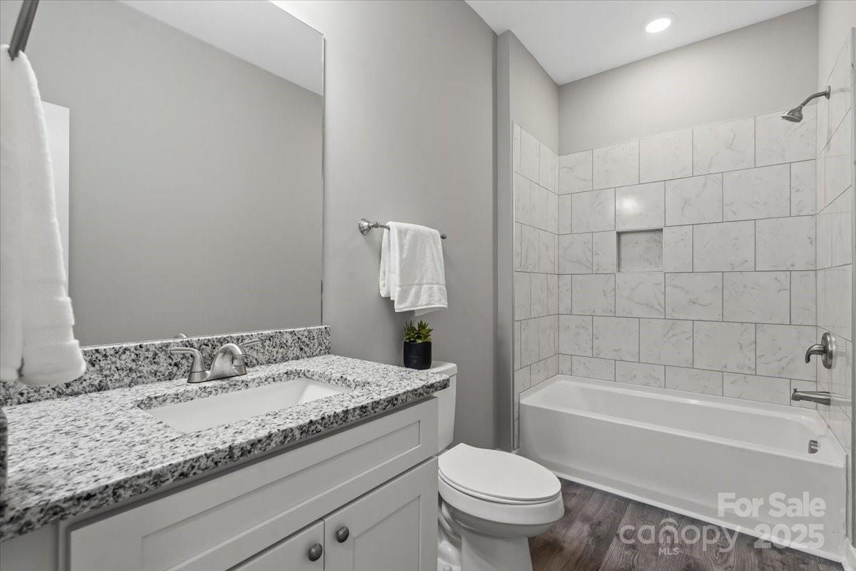 504 Fayetteville Avenue Property Photo 32