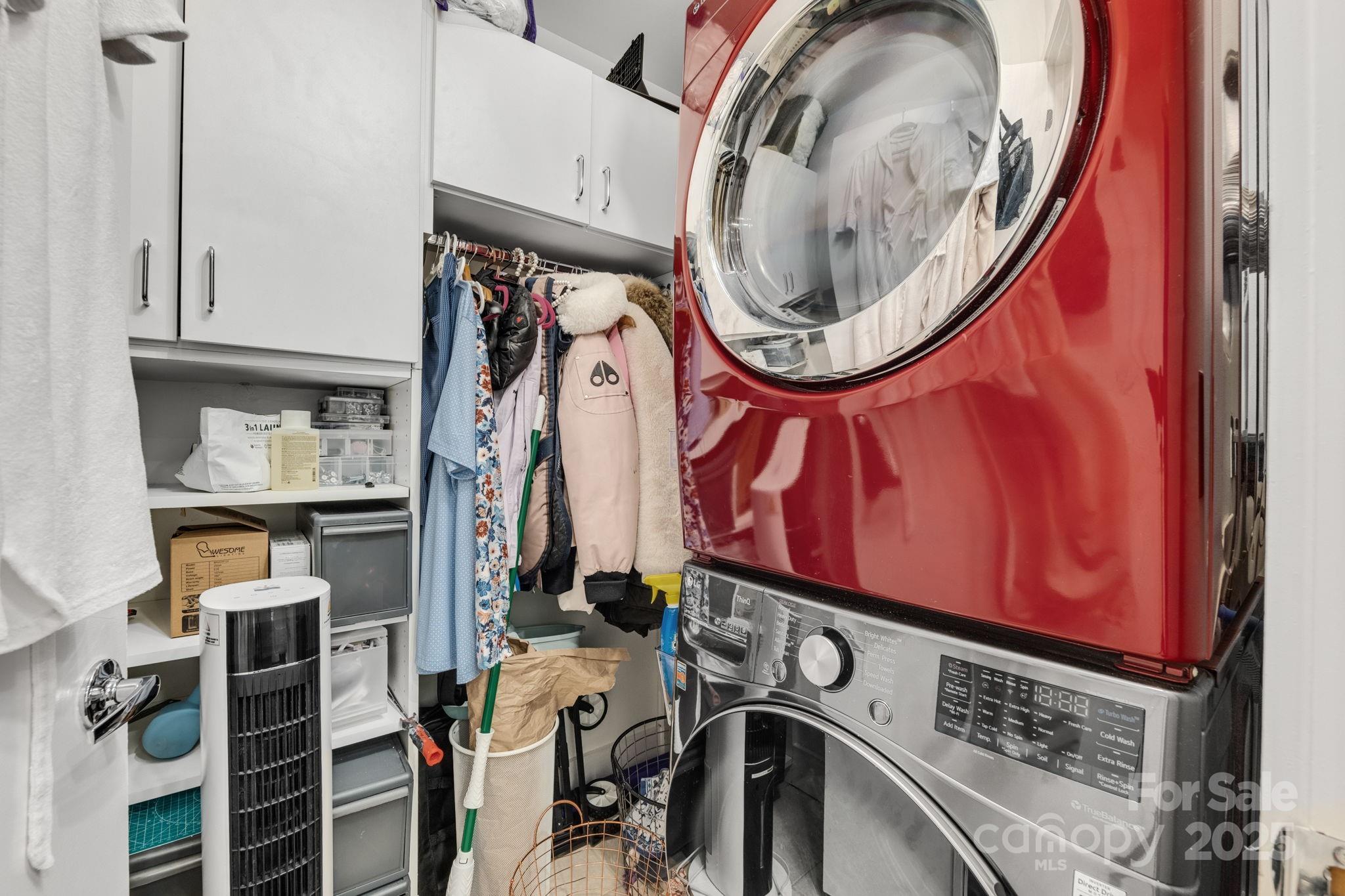 505 E 6th Street 1006 Property Photo 15