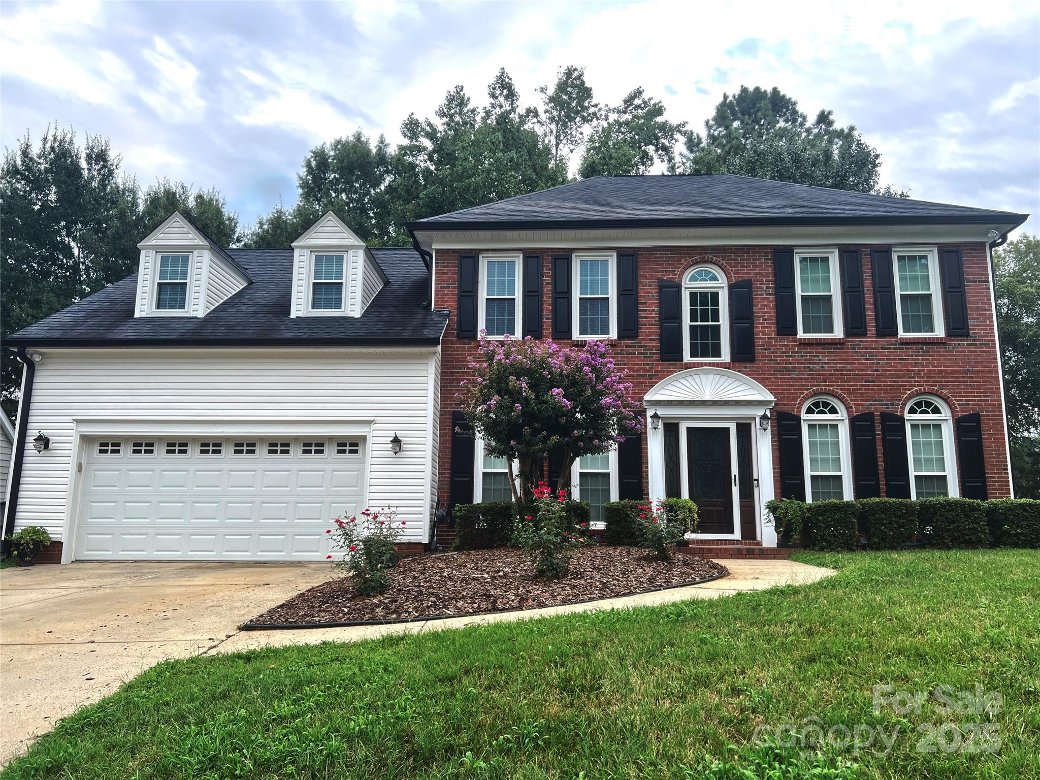2605 Lamplighter Drive Property Photo 1