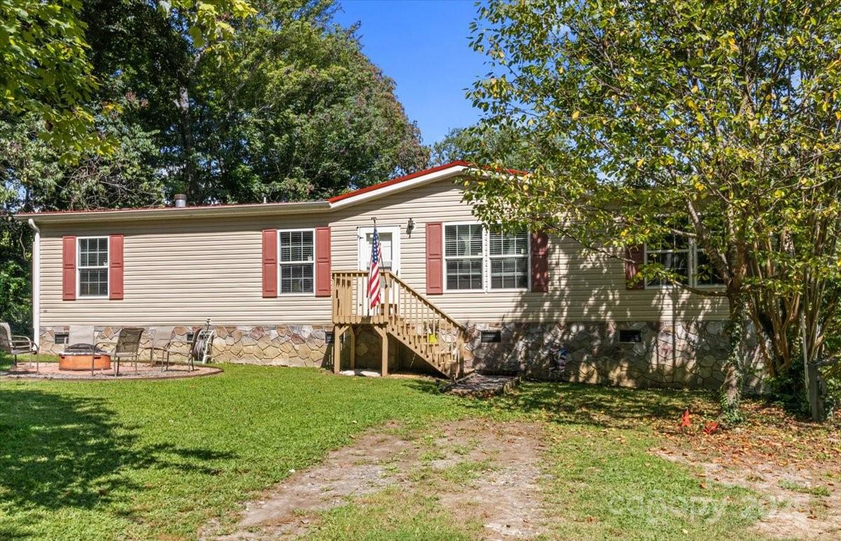 132 Bailey Mountain Road Property Photo 1