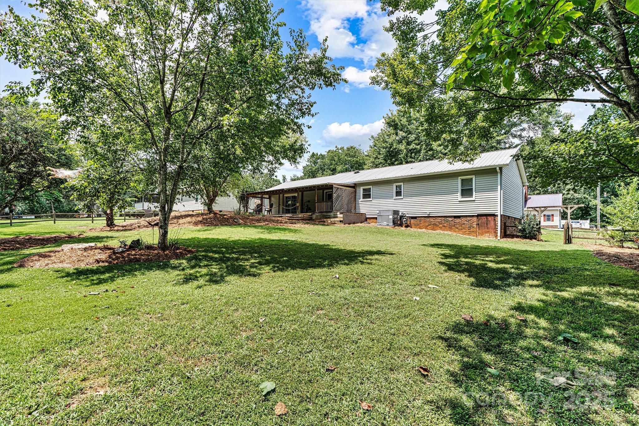 1328 32nd Street Court Property Photo 3