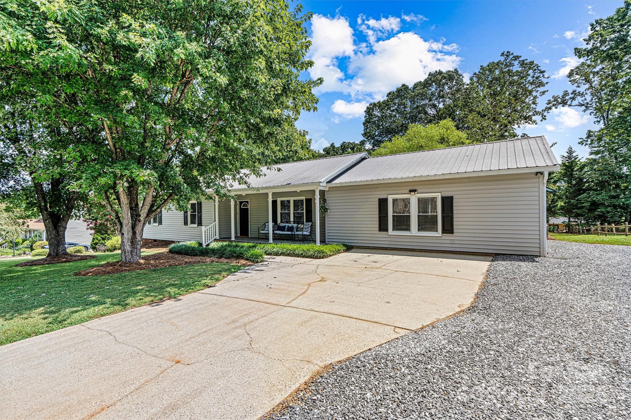 1328 32nd Street Court Property Photo 8