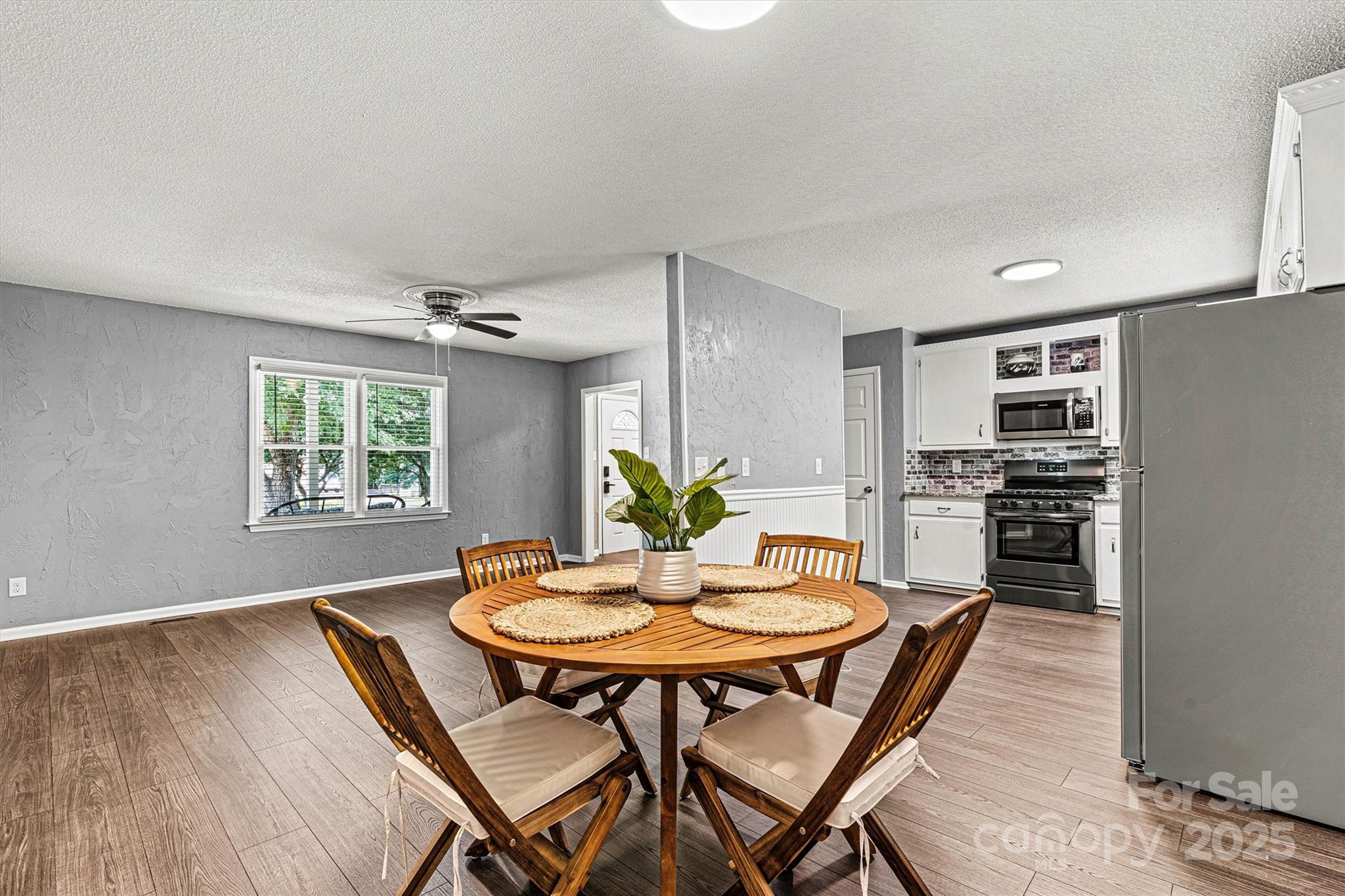 1328 32nd Street Court Property Photo 16