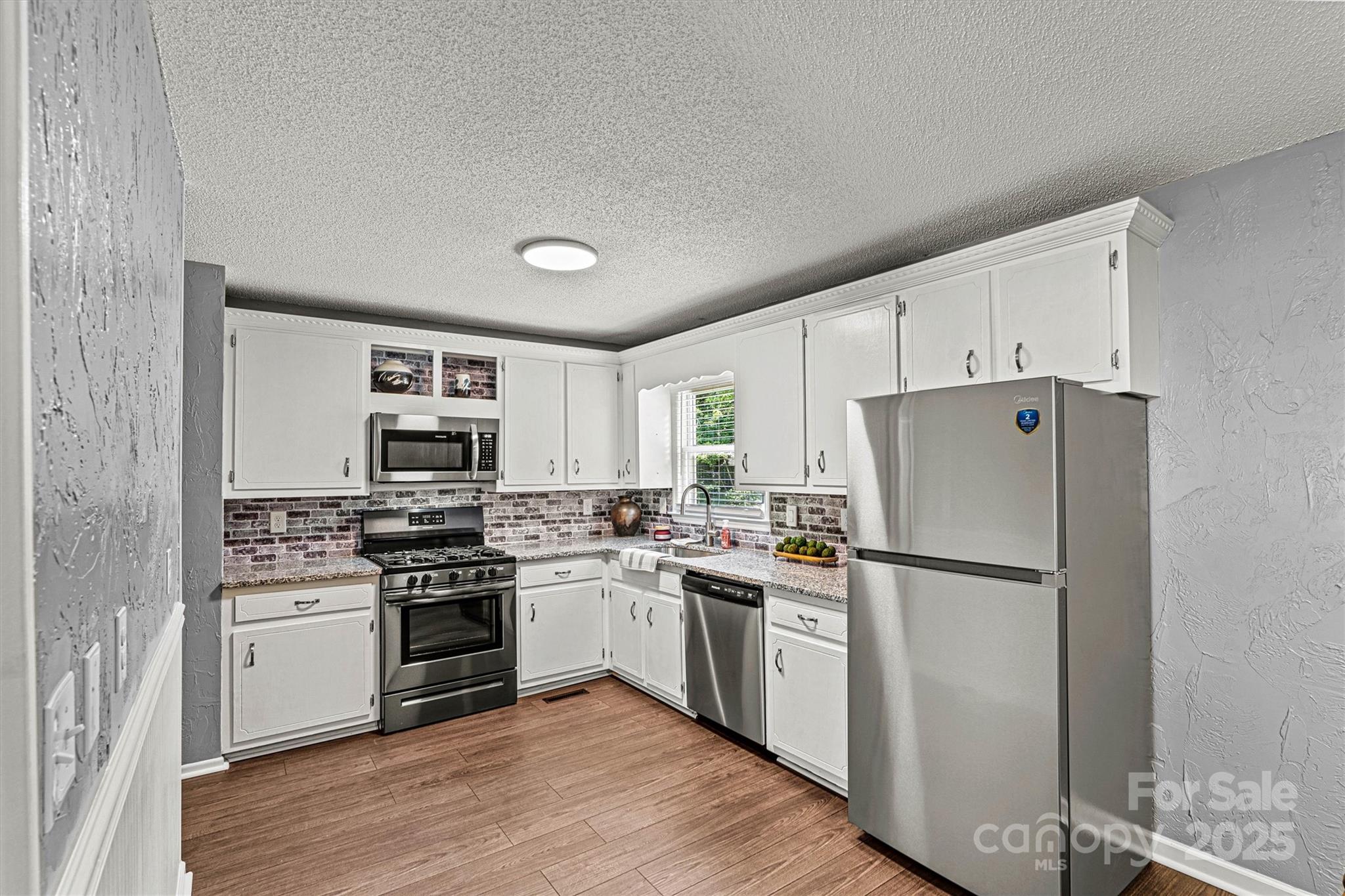 1328 32nd Street Court Property Photo 17