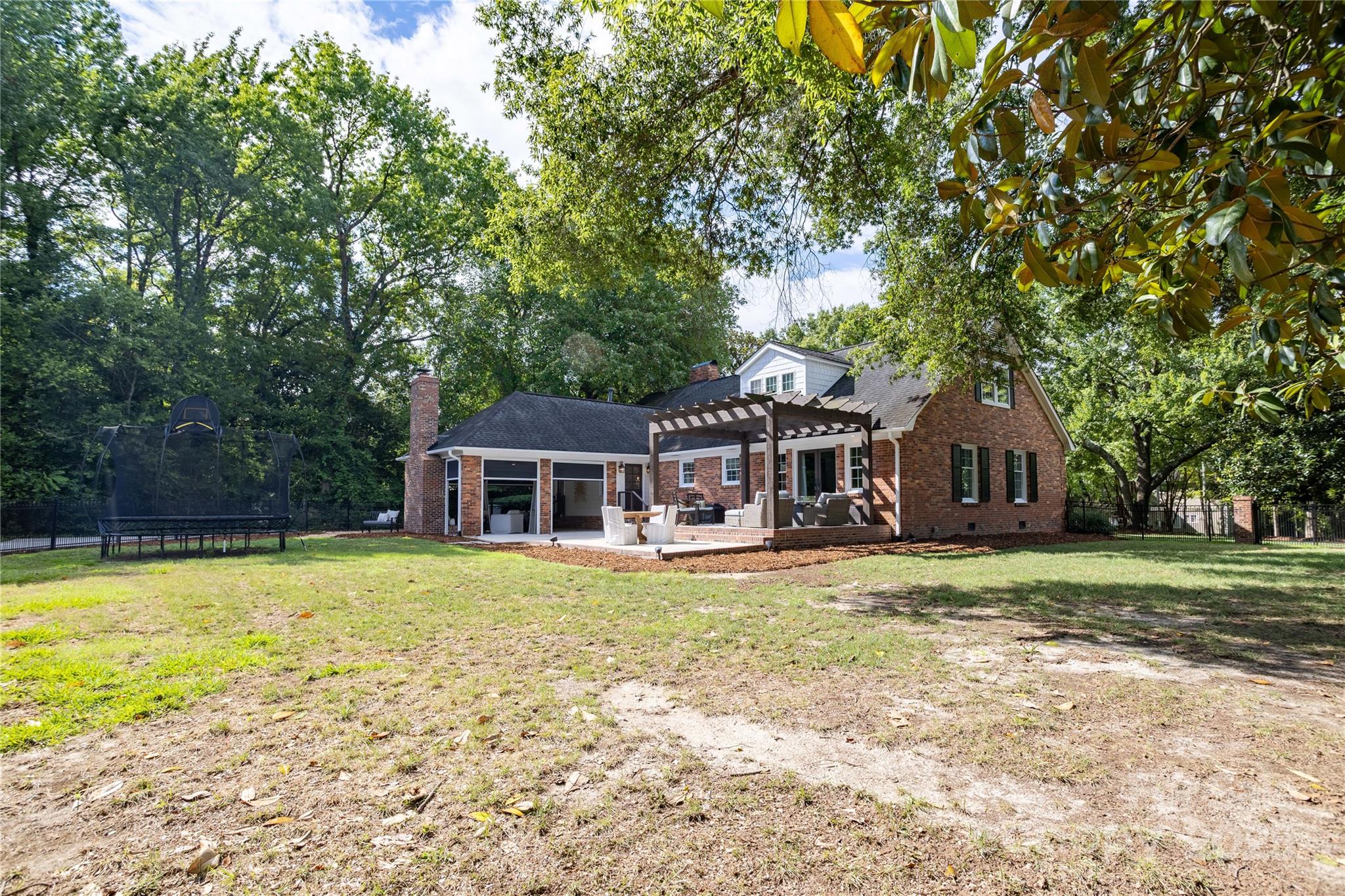 4401 Town And Country Drive Property Photo 13