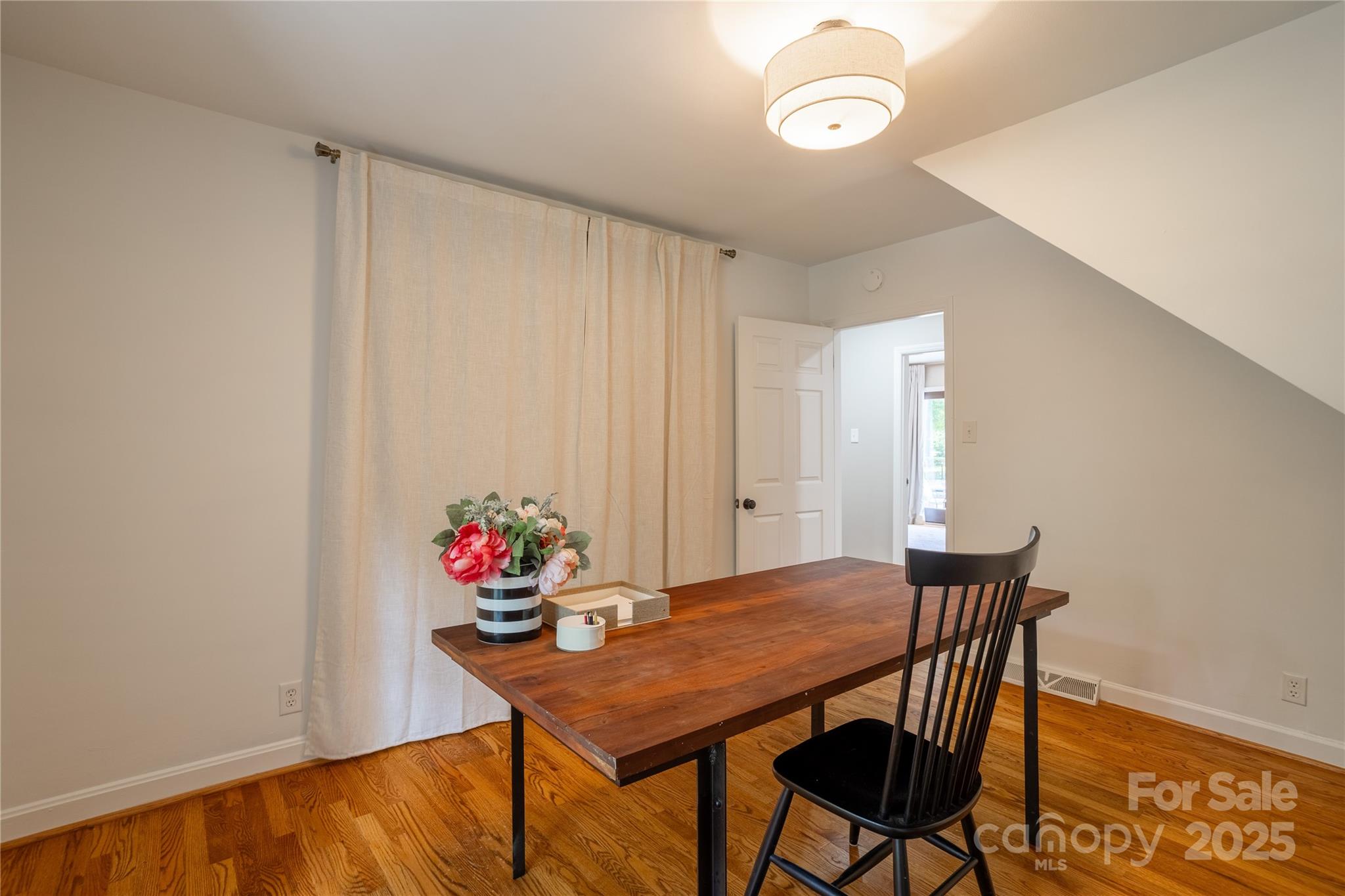 4401 Town And Country Drive Property Photo 23