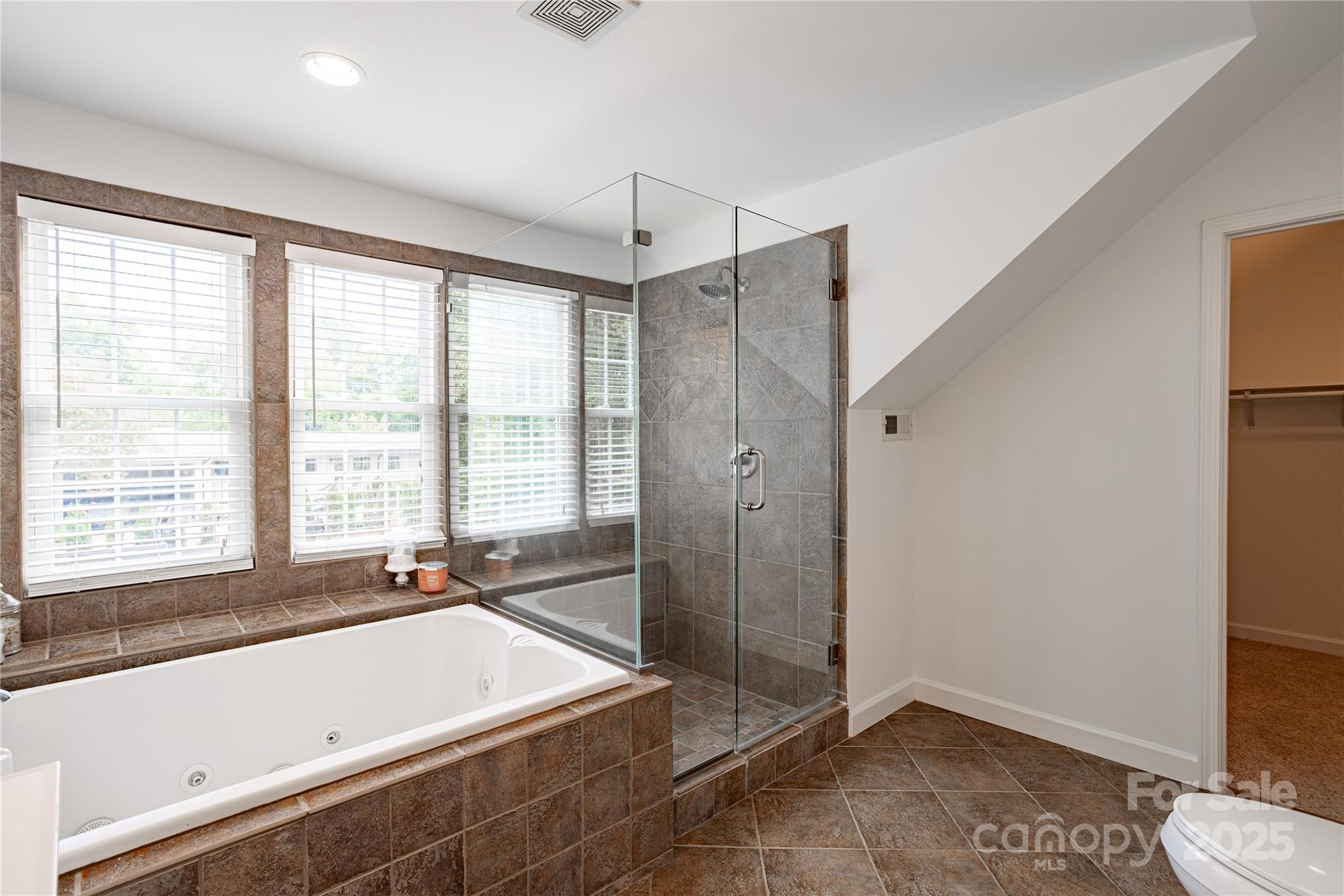 4401 Town And Country Drive Property Photo 27