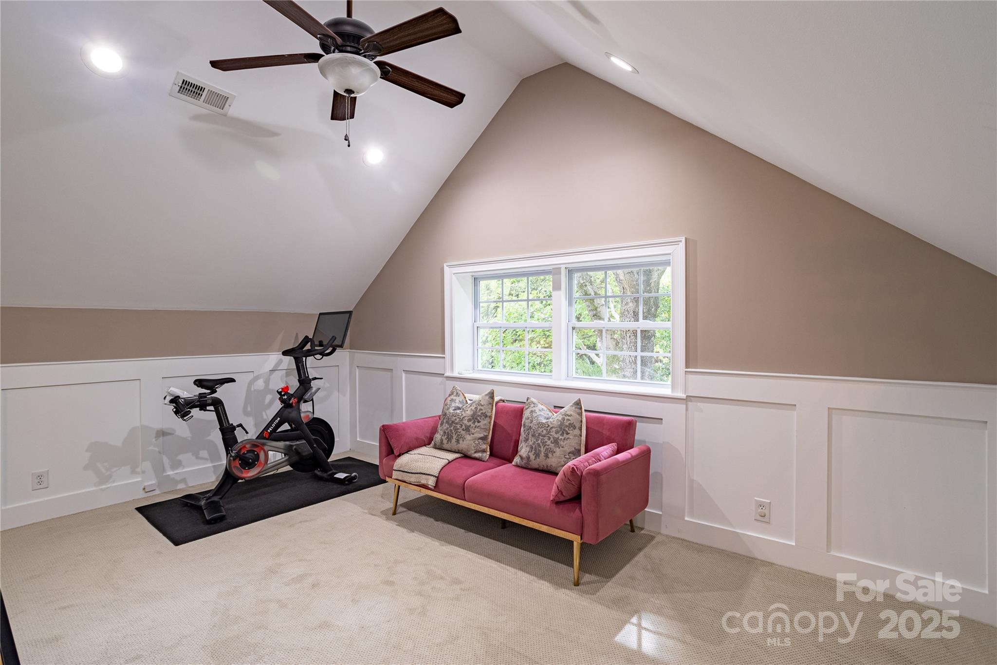 4401 Town And Country Drive Property Photo 30