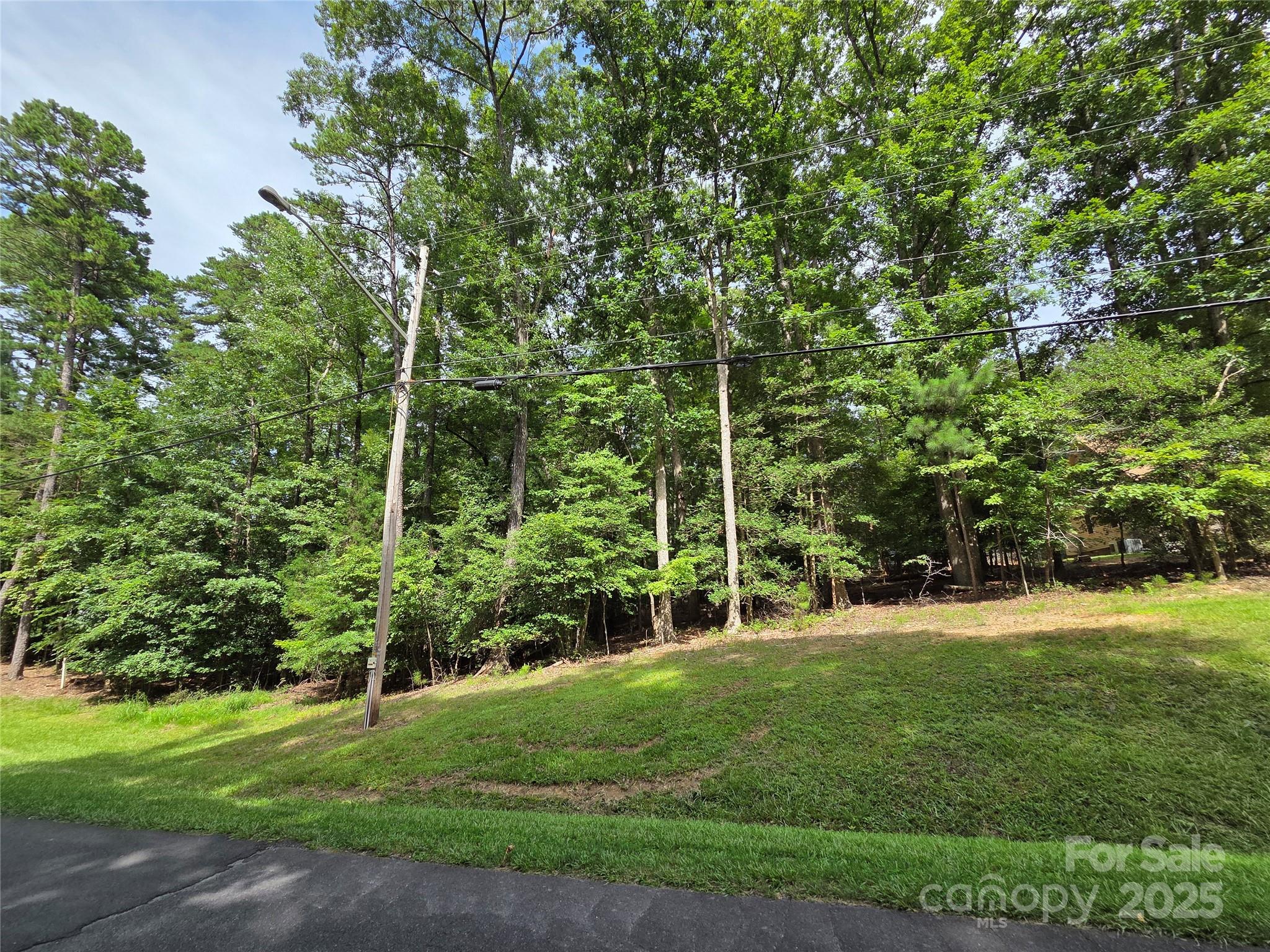 242 Creswell Road Property Photo 1